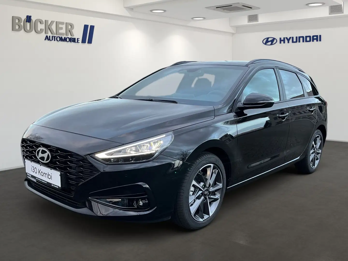 Hyundai i30 Kombi MY25 1.0 T-GDi 7-DCT ADVANTAGE Bluetooth Schwarz - 1