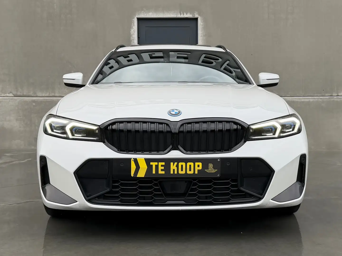 BMW 330 E *X-Drive*Pano*HarmanKardon*Head-up*Trekhaak*ACC Blanc - 2