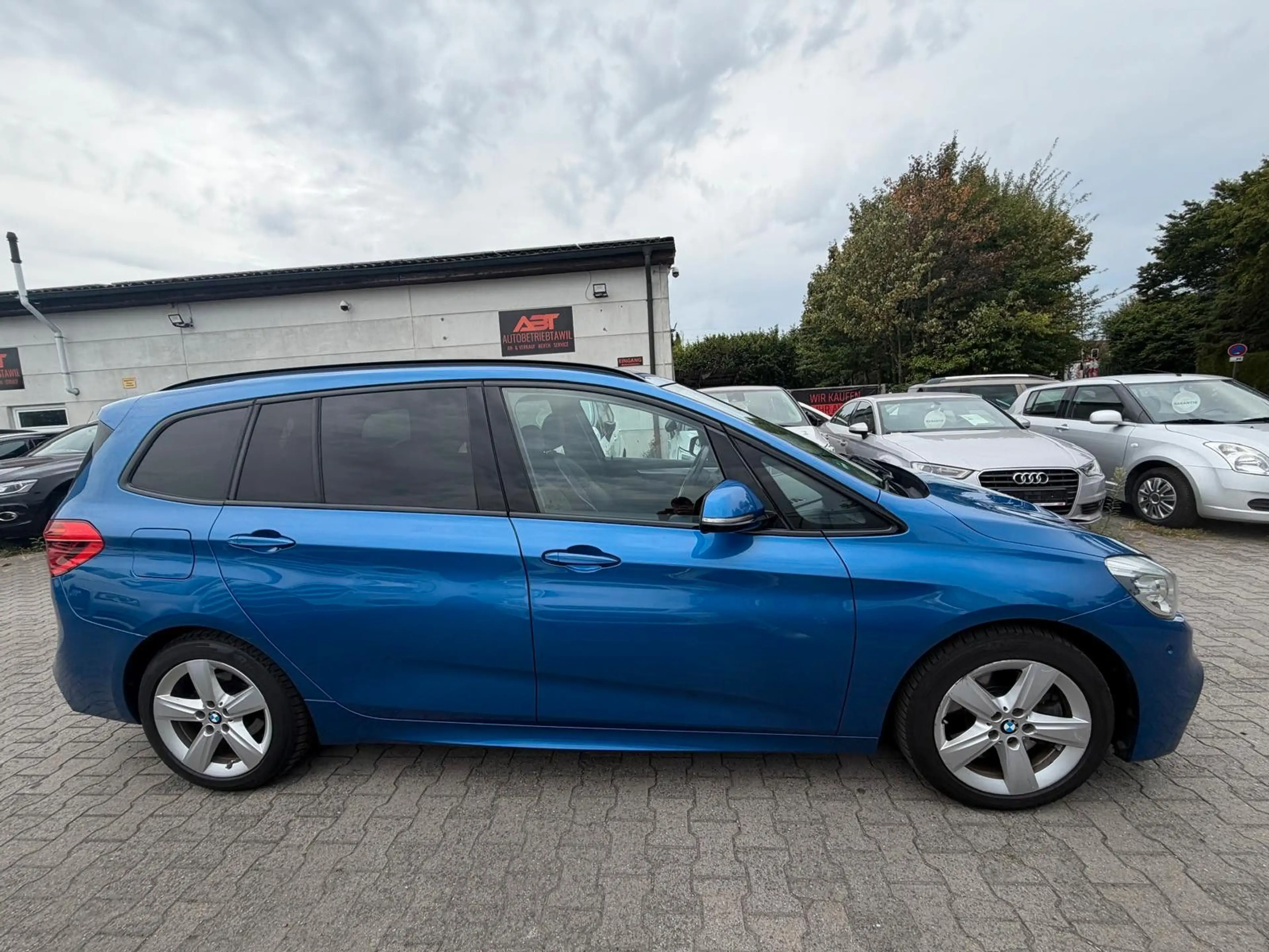 BMW 220 D M-Sport, XDRIVE, Autom, 7Sitze, AHK, Kamera — photo 2