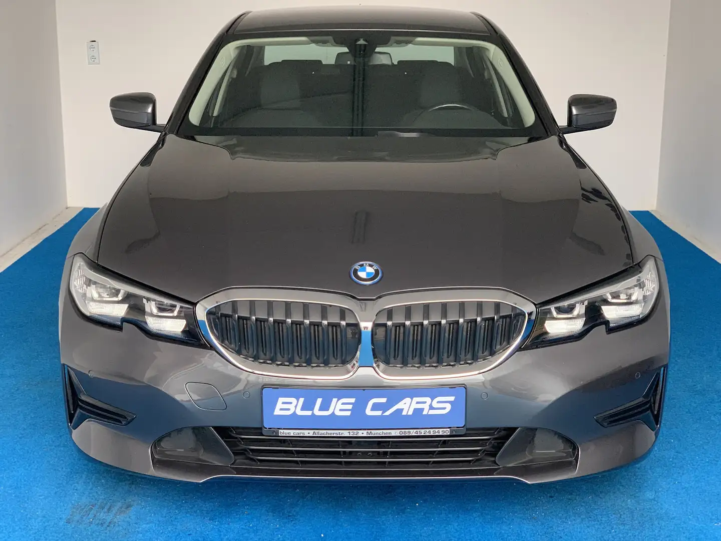 BMW 320 320e Advantage NAV/PDC/SHZ/VC/KLIMA/LED/8fach Gris - 2