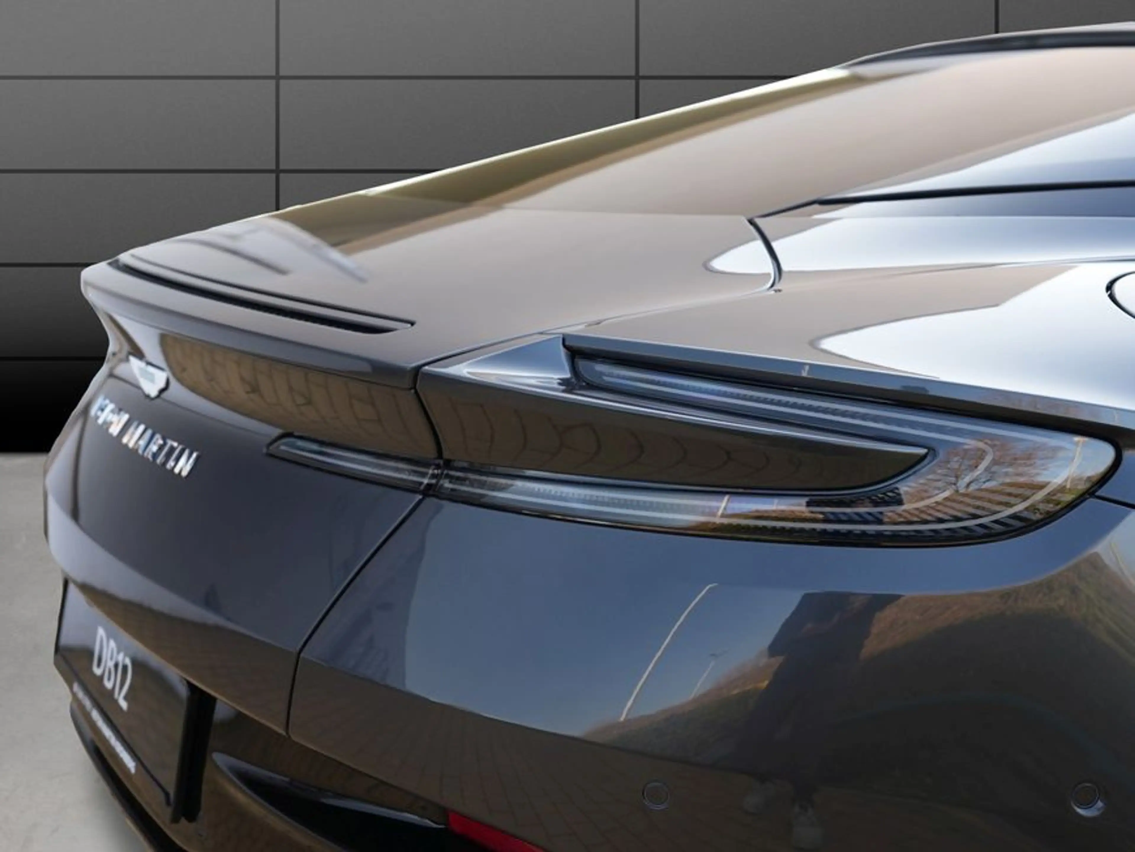 Aston Martin DB12 Coupe — photo 8