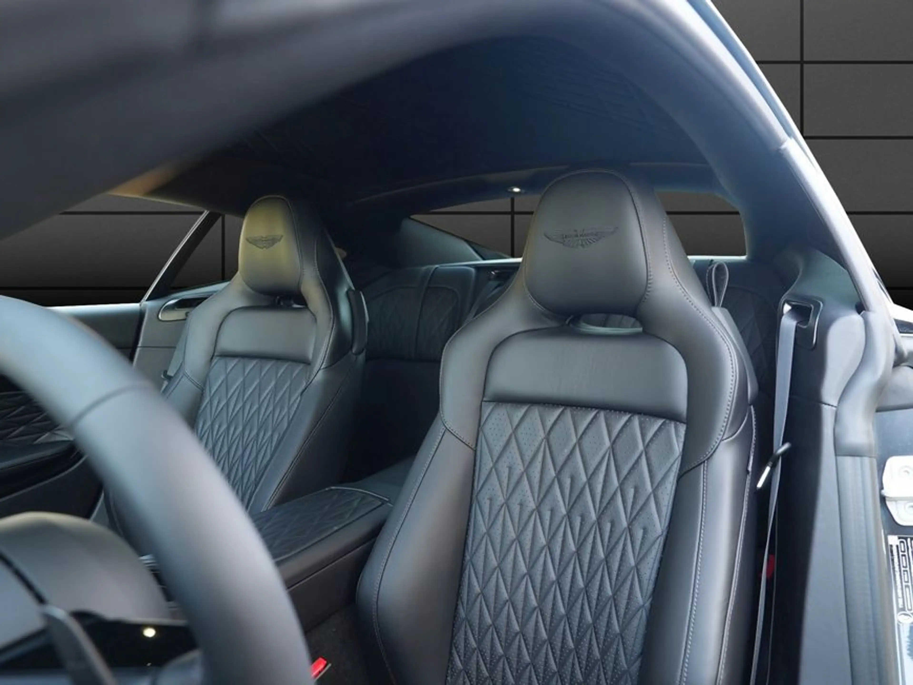 Aston Martin DB12 Coupe — photo 11