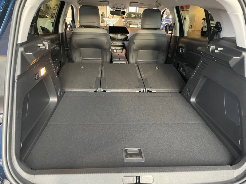 Citroen C5 Aircross Plug in Hybrid 225 e-EAT8 Shine Pack — photo 14