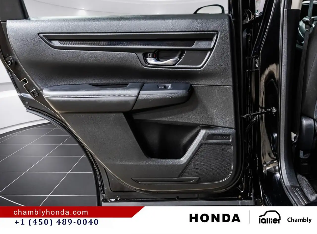 Honda CR-V photo Honda CR-V