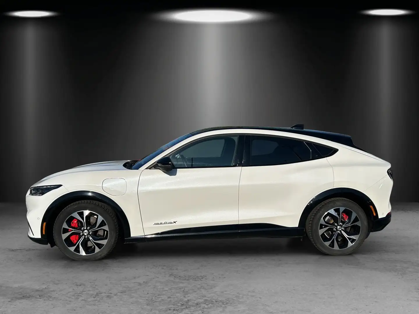 Ford Mustang Mach-E Mustang MACH-E AWD Extended Range/ACC/PANO-D/CAM Albastru - 2