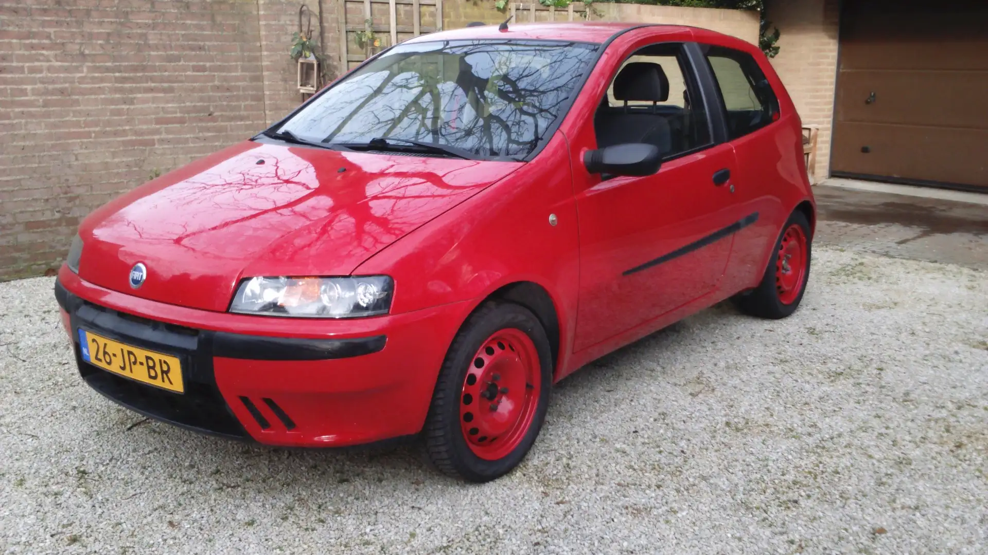 Fiat Punto 1.2 Active Rojo - 2