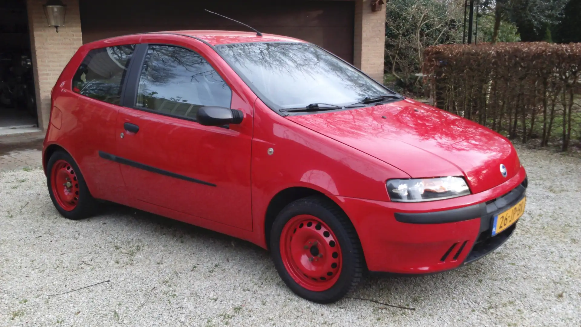 Fiat Punto 1.2 Active Rojo - 1