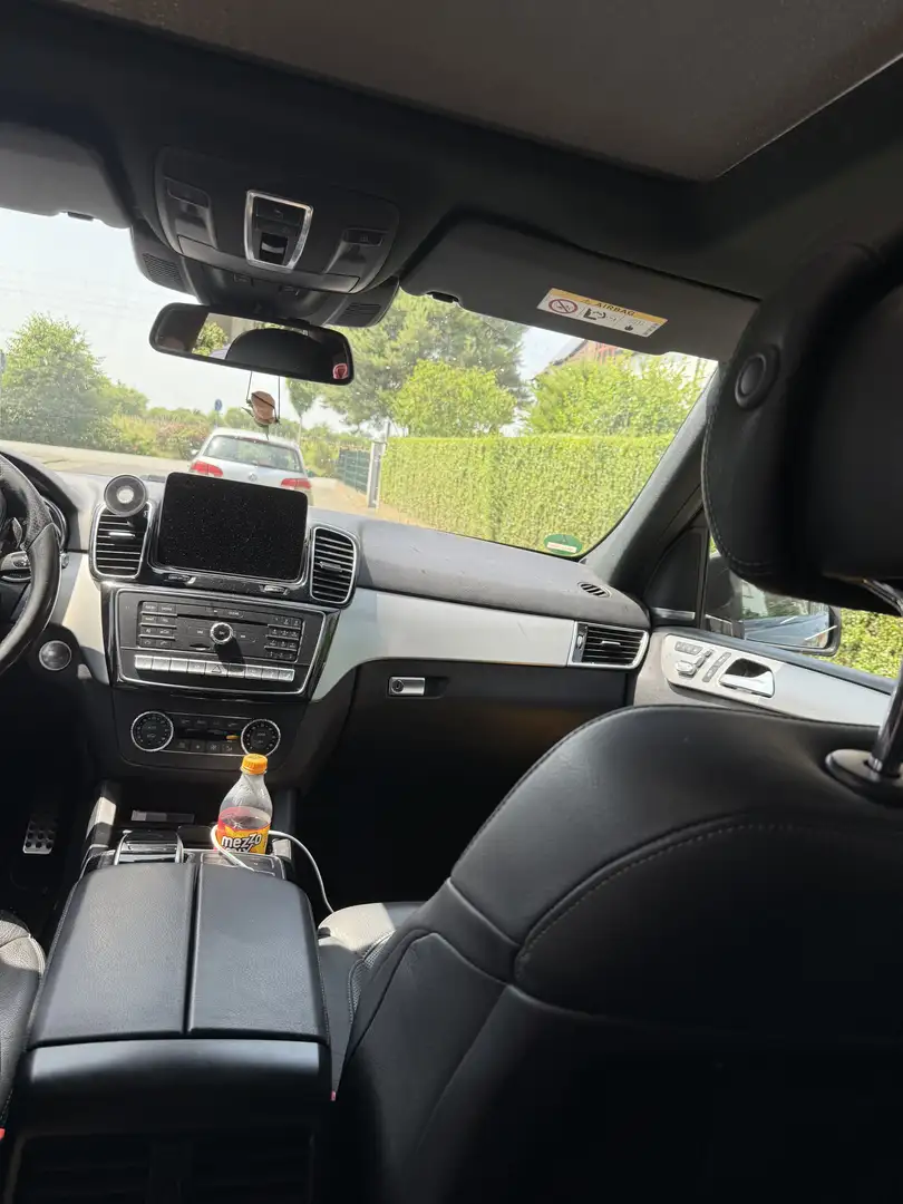 Mercedes-Benz GLE 43 AMG AMG GLE 43 4Matic 9G-TRONIC AMG Line Чёрный - 1