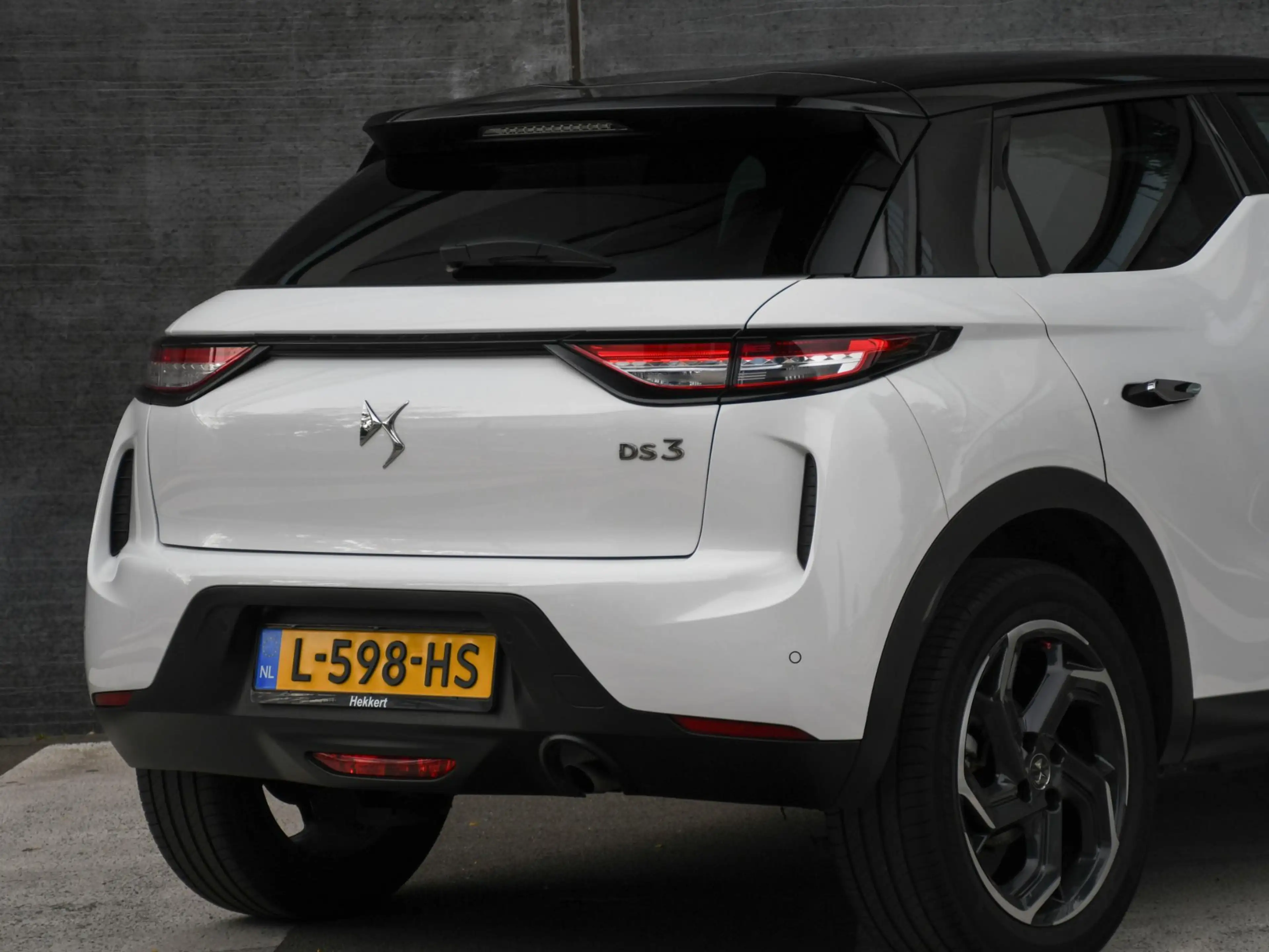 DS Automobiles DS 3 Crossback So Chic 1.2 PureTech 100pk FOCAL | CRUISE | DAB | — photo 6