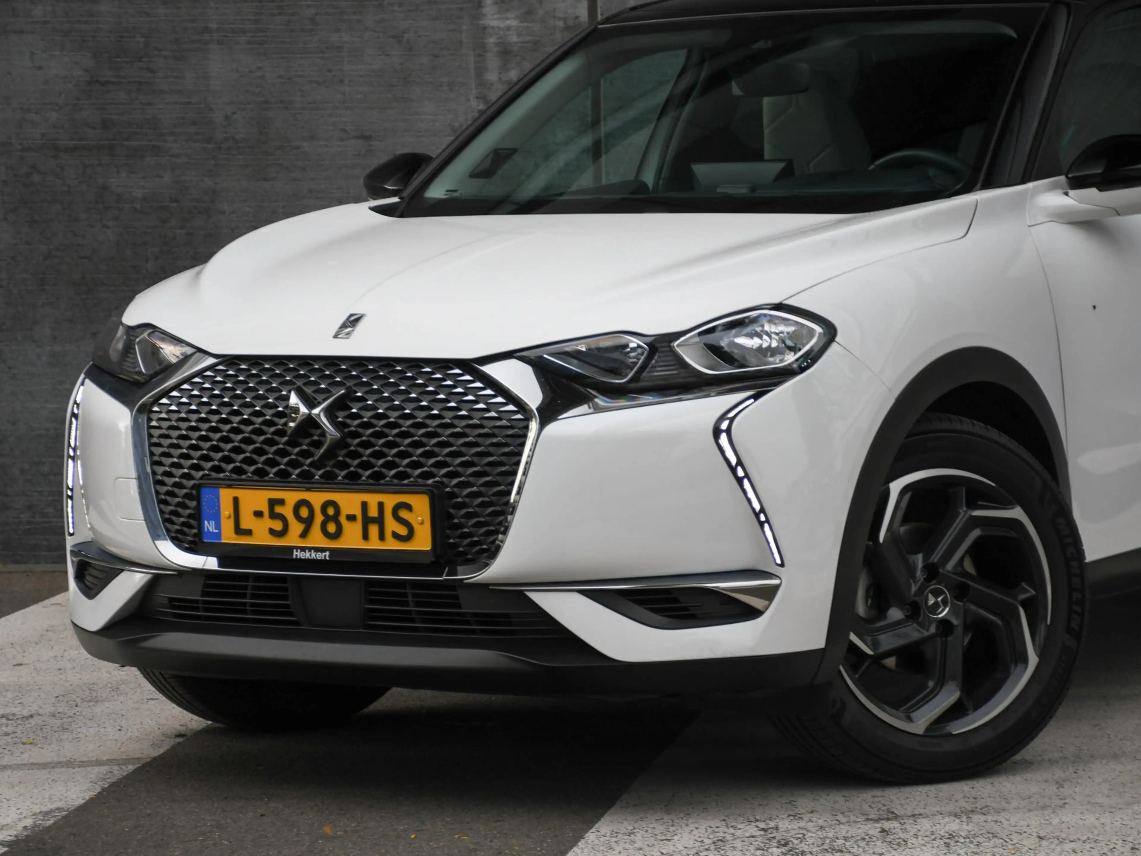 DS Automobiles DS 3 Crossback So Chic 1.2 PureTech 100pk FOCAL | CRUISE | DAB | — photo 2