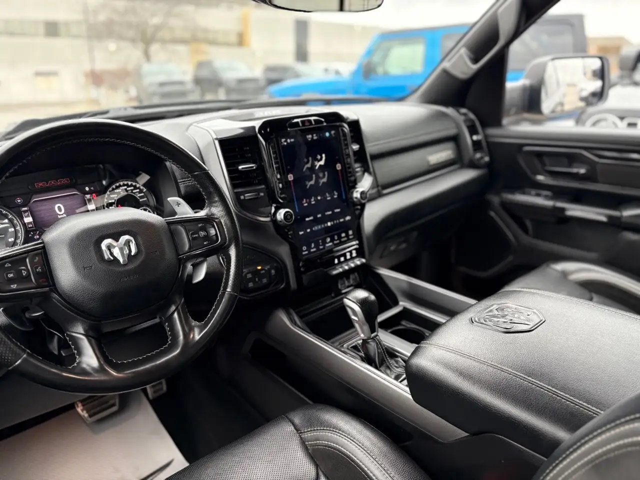 RAM 1500 снимка RAM 1500