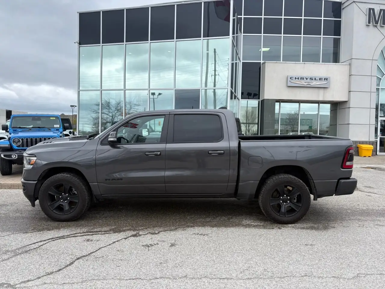 RAM 1500 снимка RAM 1500