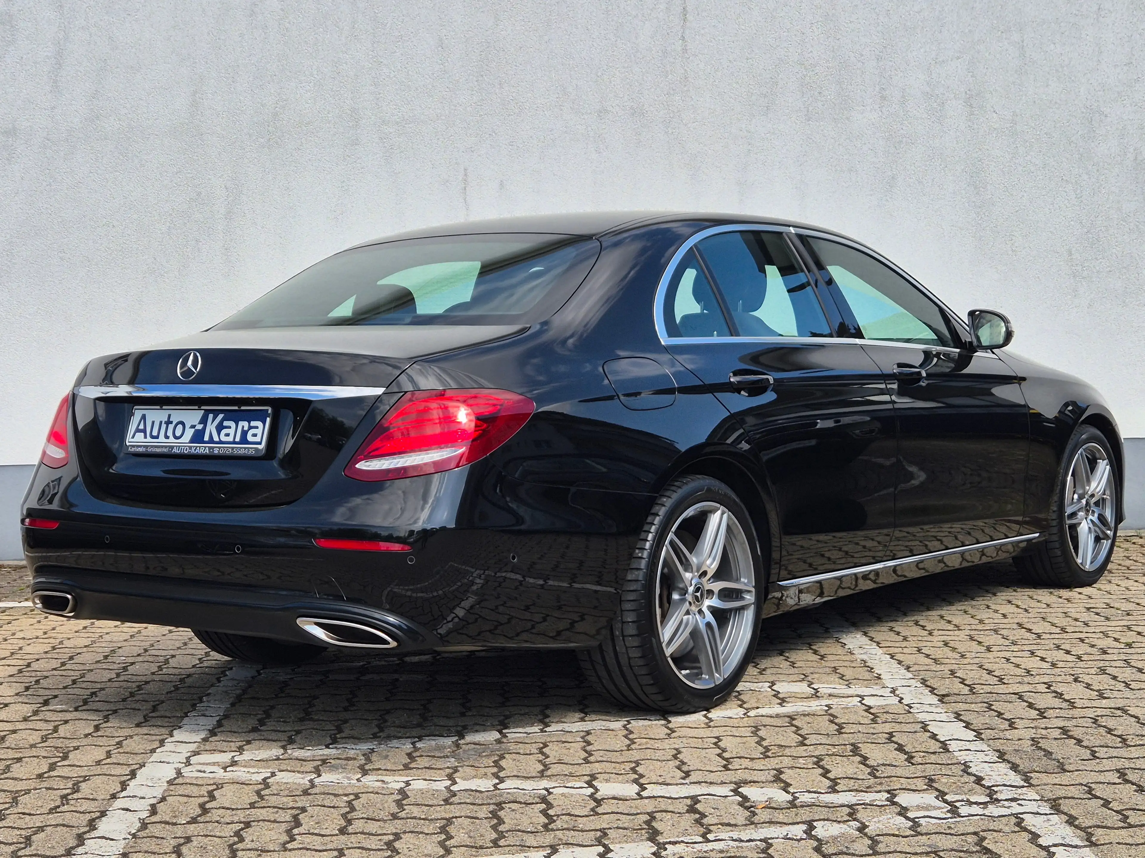 Mercedes-Benz E 450 4Matic*19"AMG*LED*Navi*Avantgarde*Ambiente*Artico* — photo 6