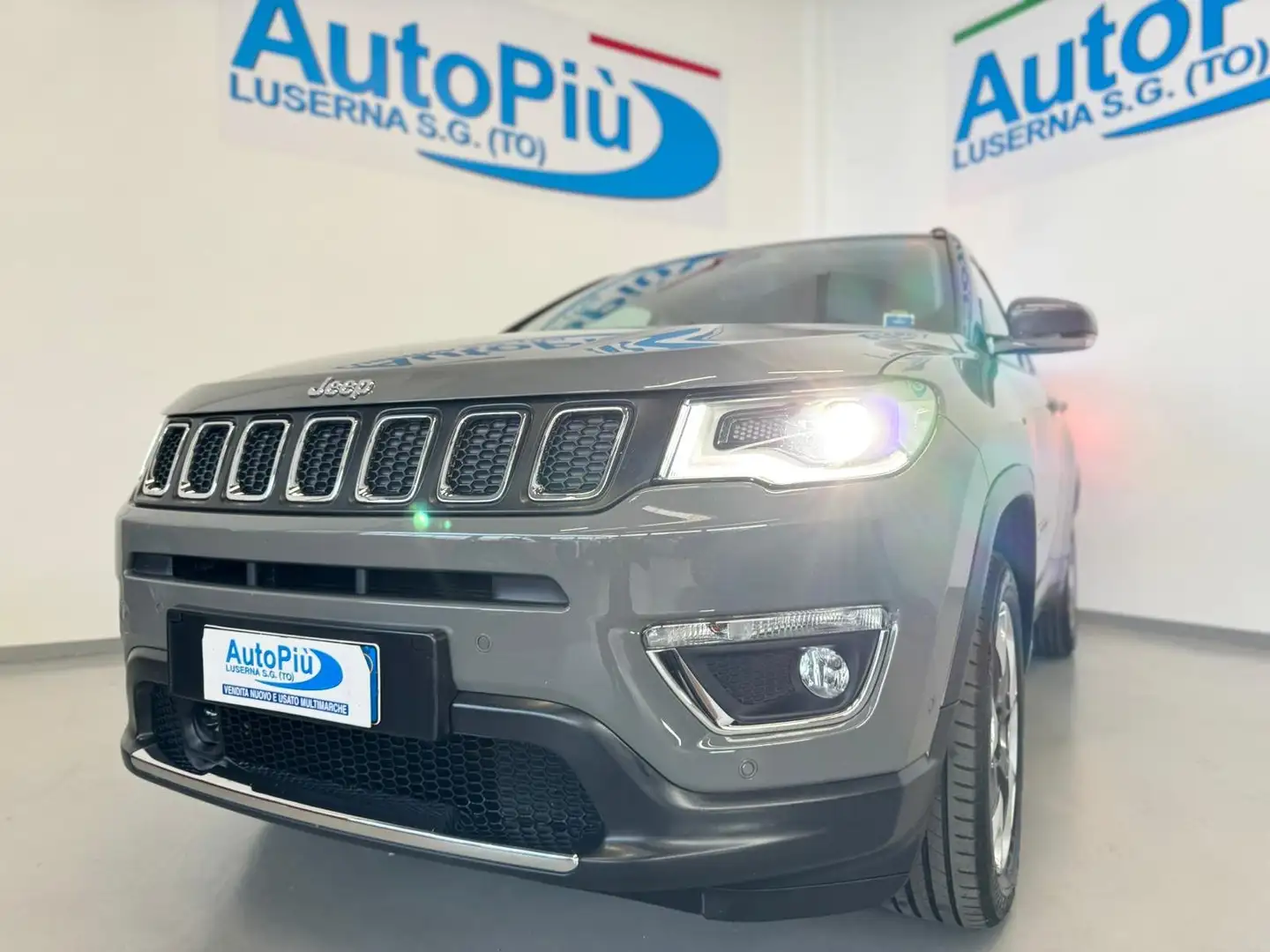 Jeep Compass Compass II 2.0 mjt Limited 4wd 140cv auto my19 Gris - 2