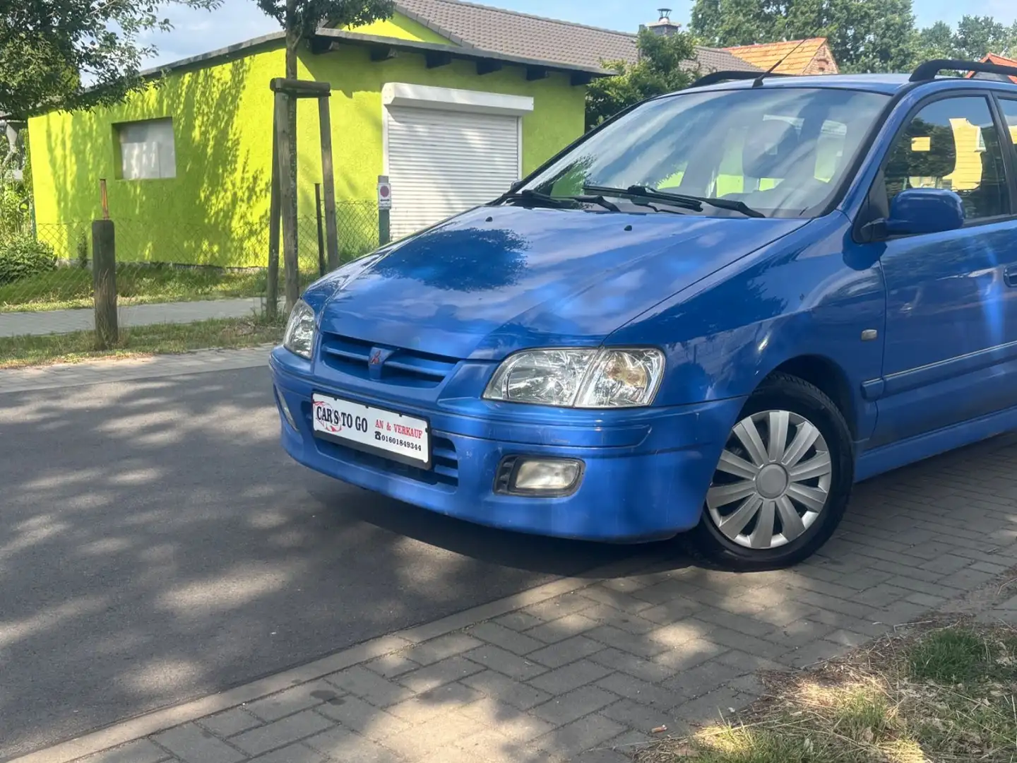 Mitsubishi Space Star 1,8 GDI Comfort Blau - 1