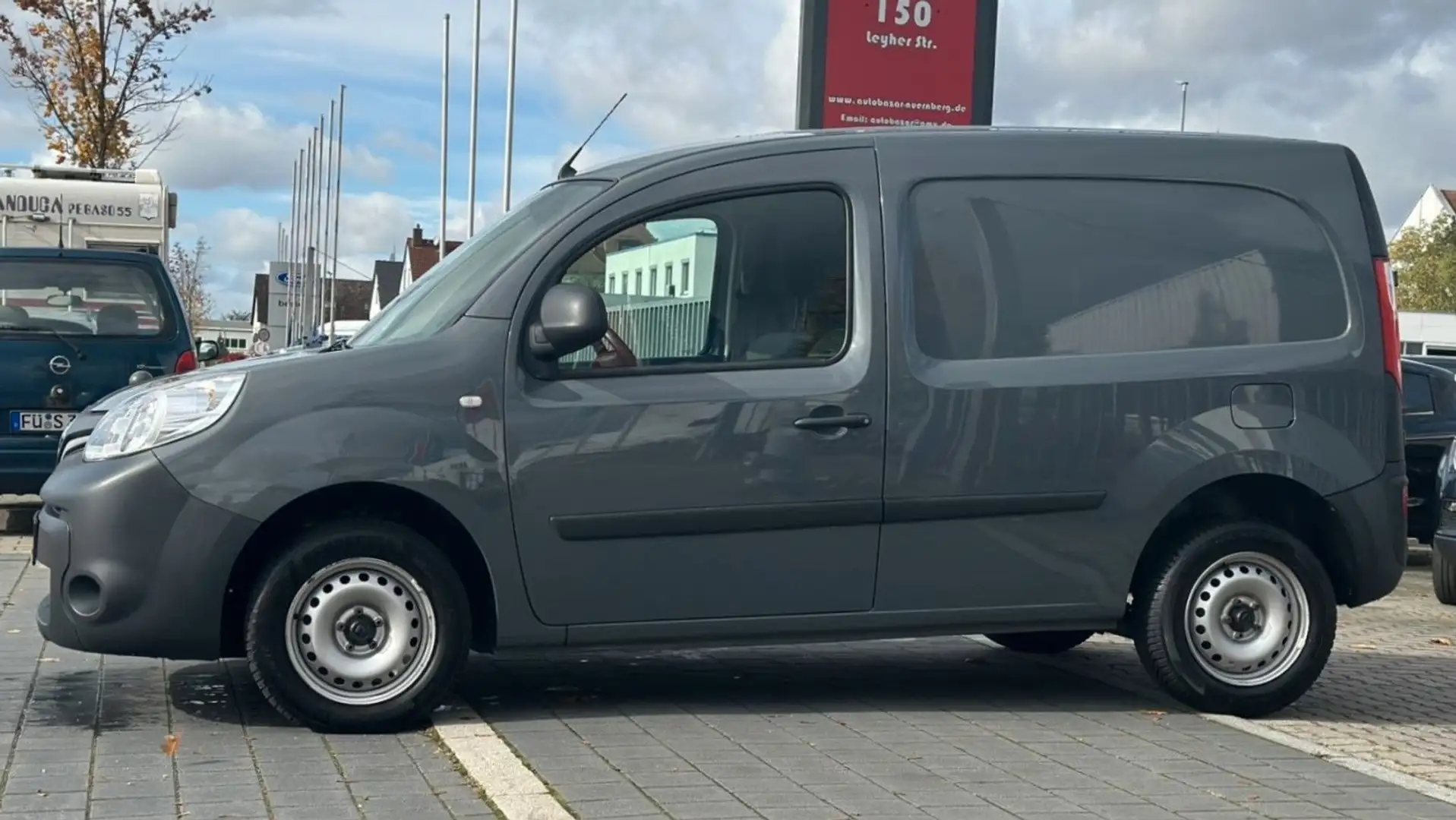 Renault Kangoo Rapid Basis / 1. Hand / Scheckheft Grau - 2