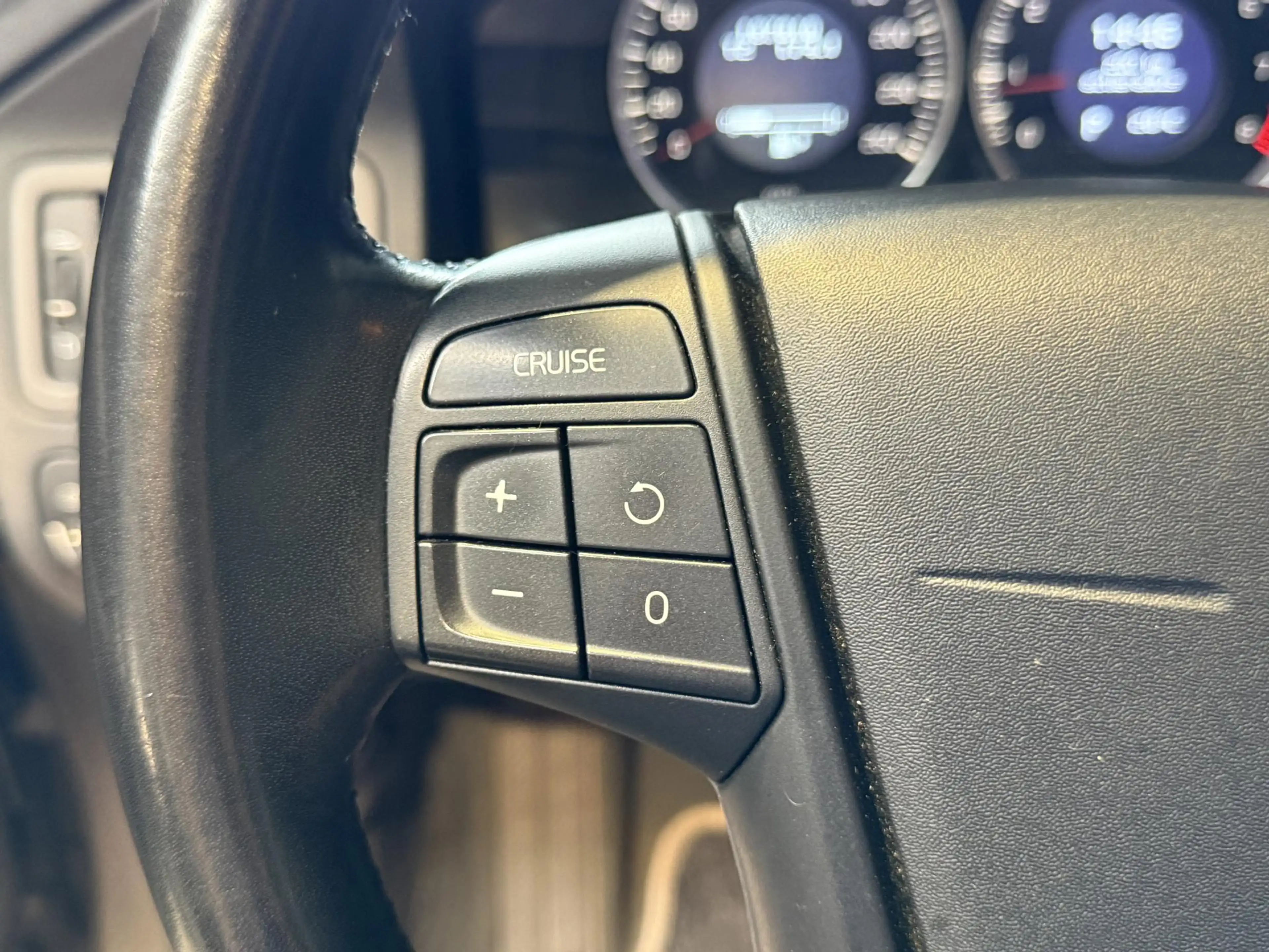 Volvo V70 1.6 T4 Momentum | Trekhaak | Stoelverwarming | Ond — photo 13