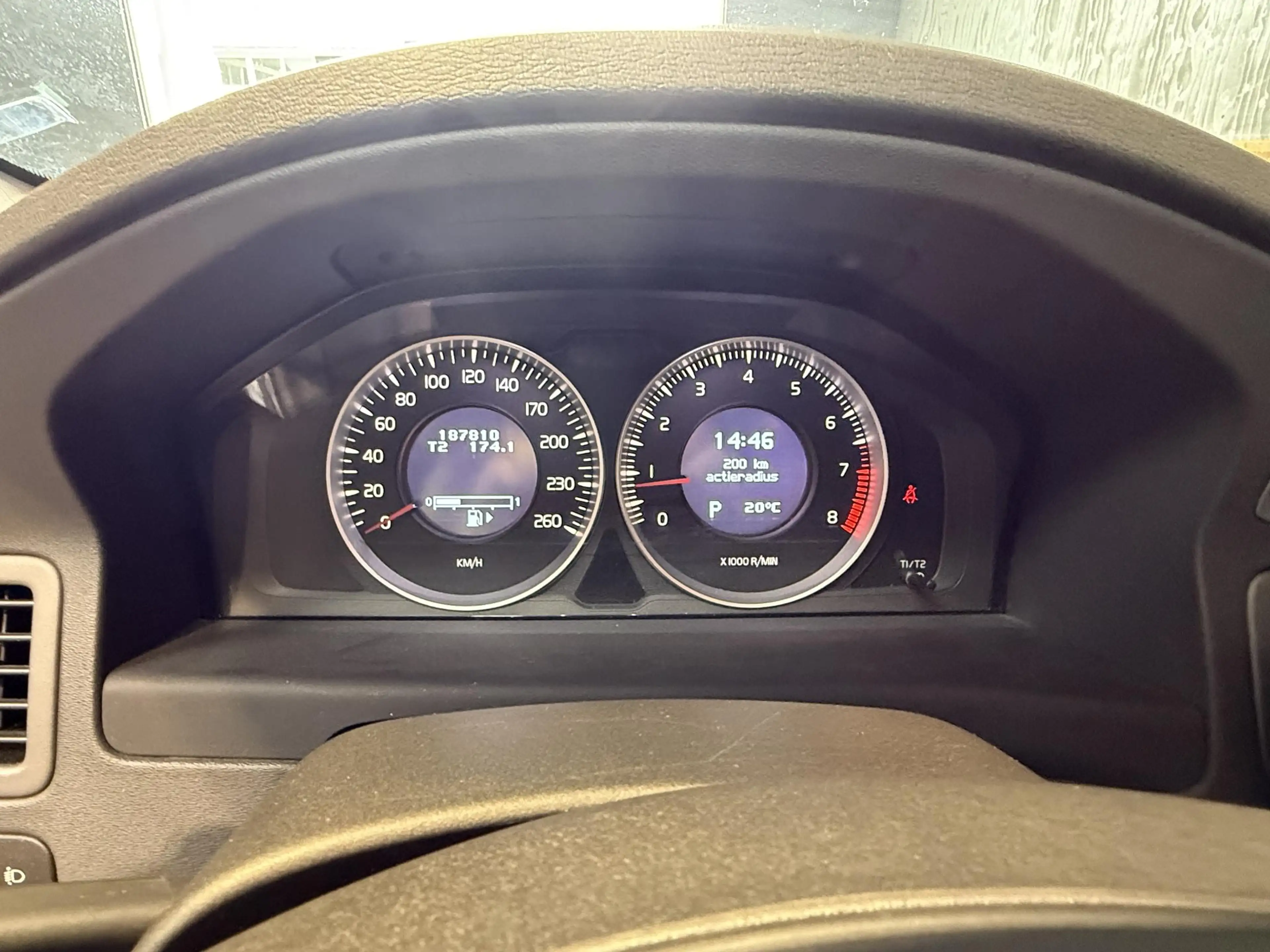 Volvo V70 1.6 T4 Momentum | Trekhaak | Stoelverwarming | Ond — photo 12