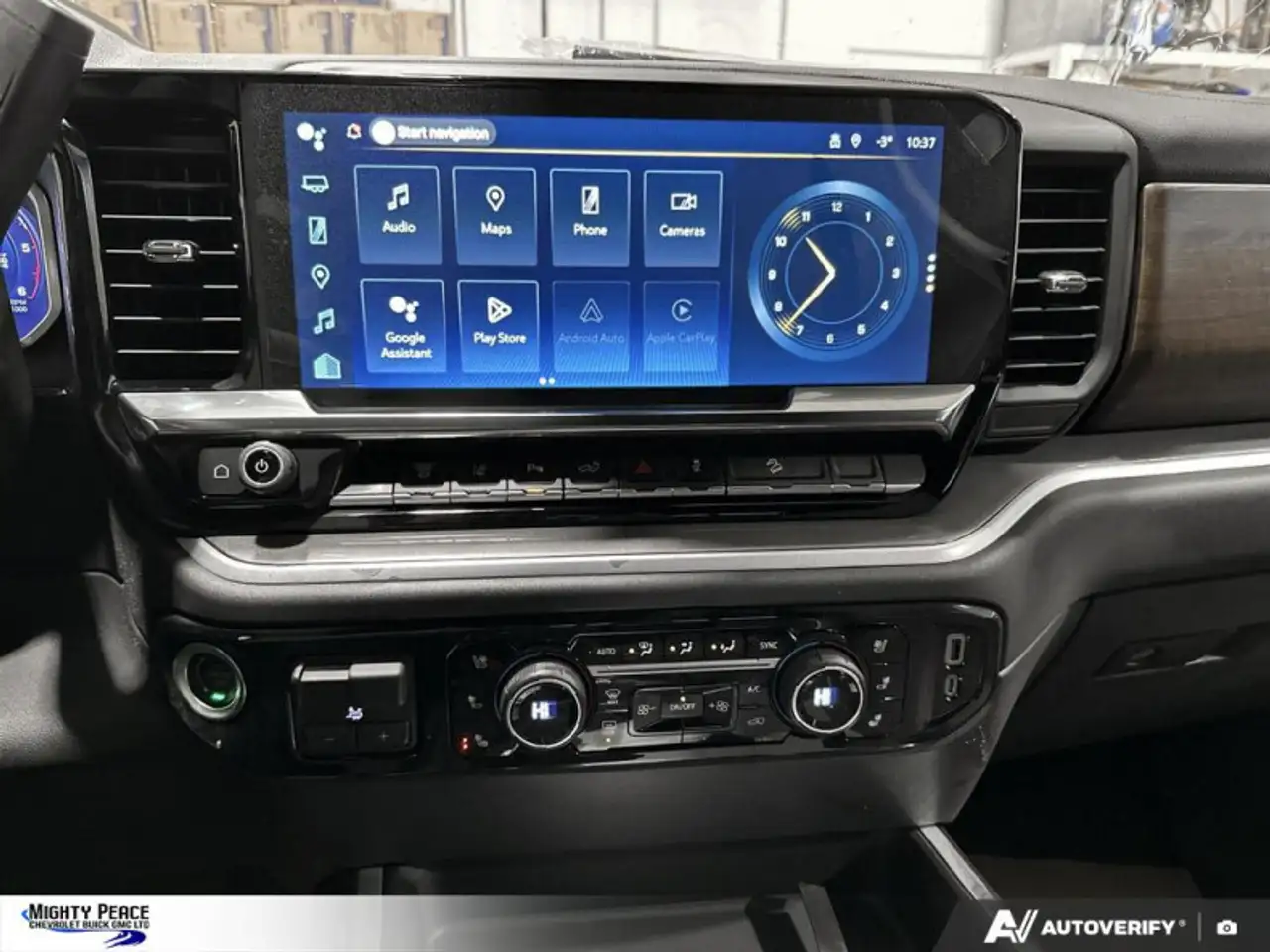 Chevrolet Silverado 3500 снимка Chevrolet Silverado 3500