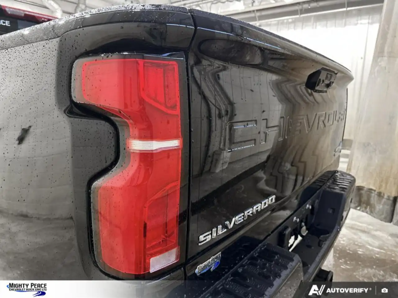 Chevrolet Silverado 3500 снимка Chevrolet Silverado 3500