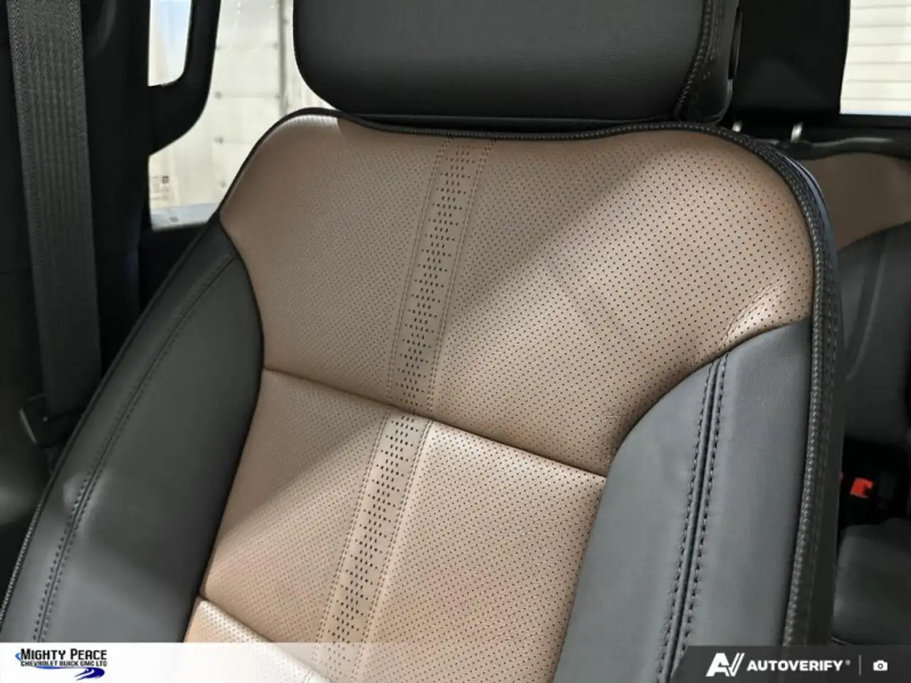 Chevrolet Silverado 3500 снимка Chevrolet Silverado 3500