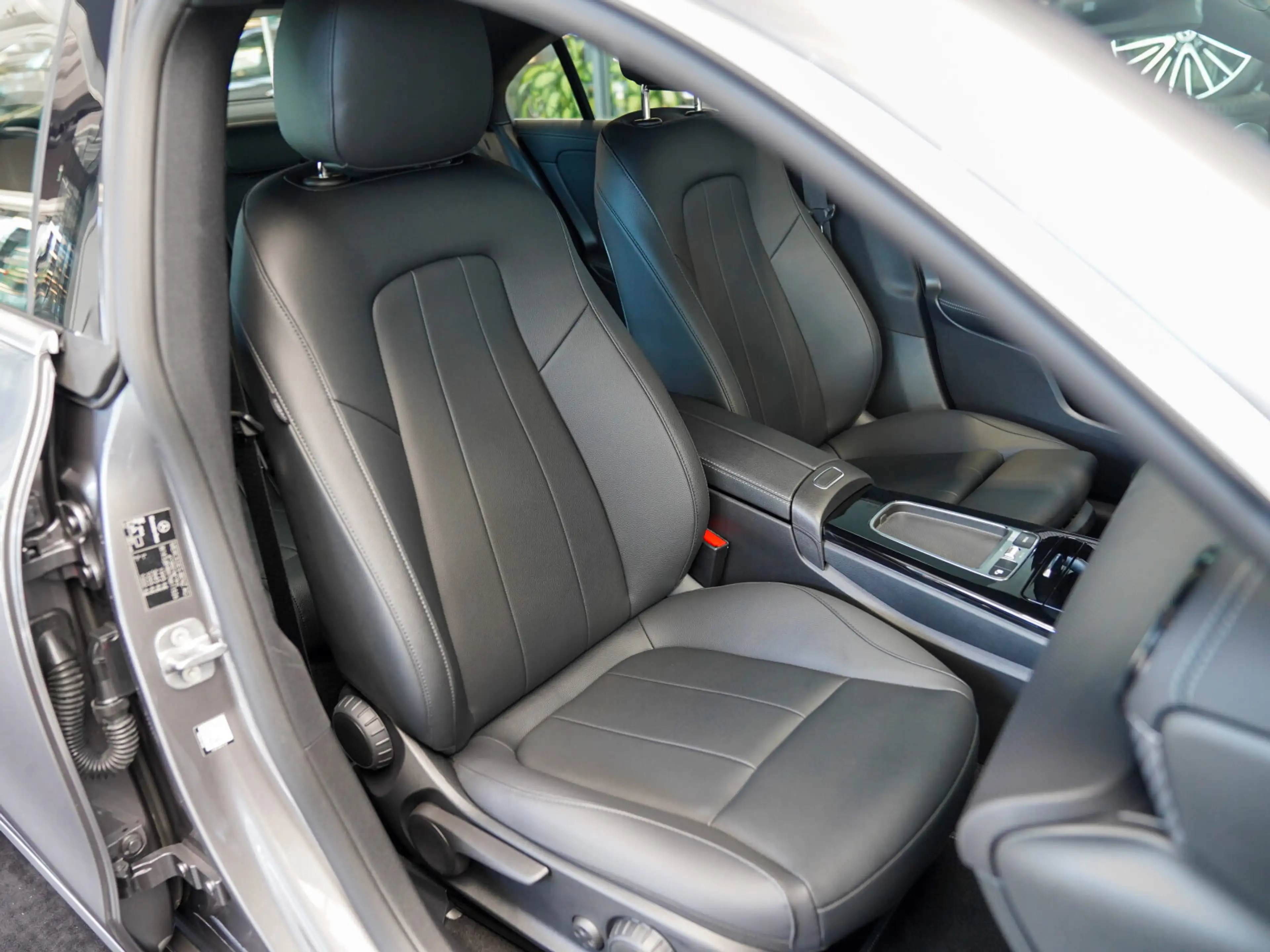 Mercedes-Benz CLA 200 CLA 200 Coupé Progressive CarPlay Lenkradheizung — photo 9