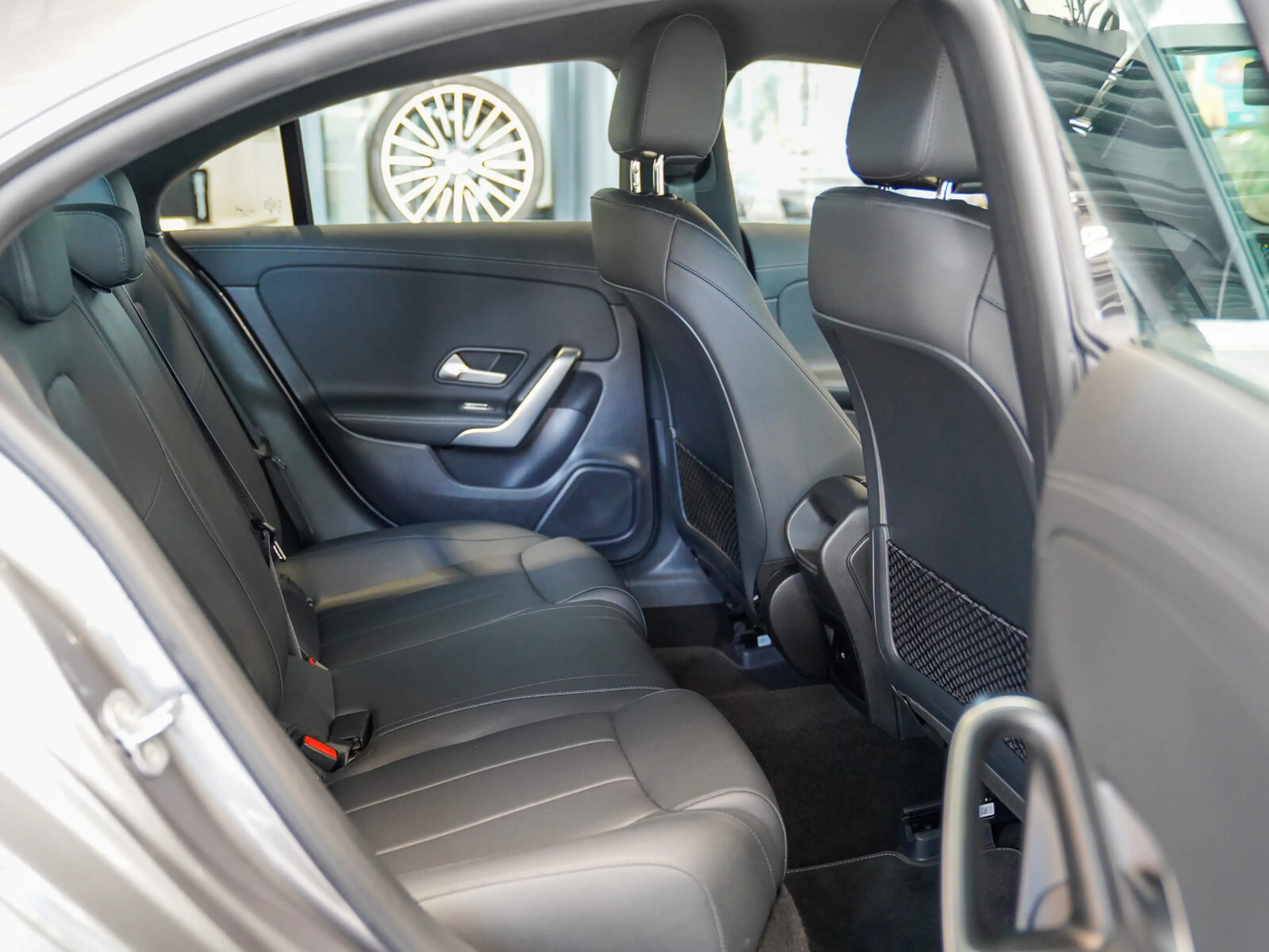 Mercedes-Benz CLA 200 CLA 200 Coupé Progressive CarPlay Lenkradheizung — photo 13