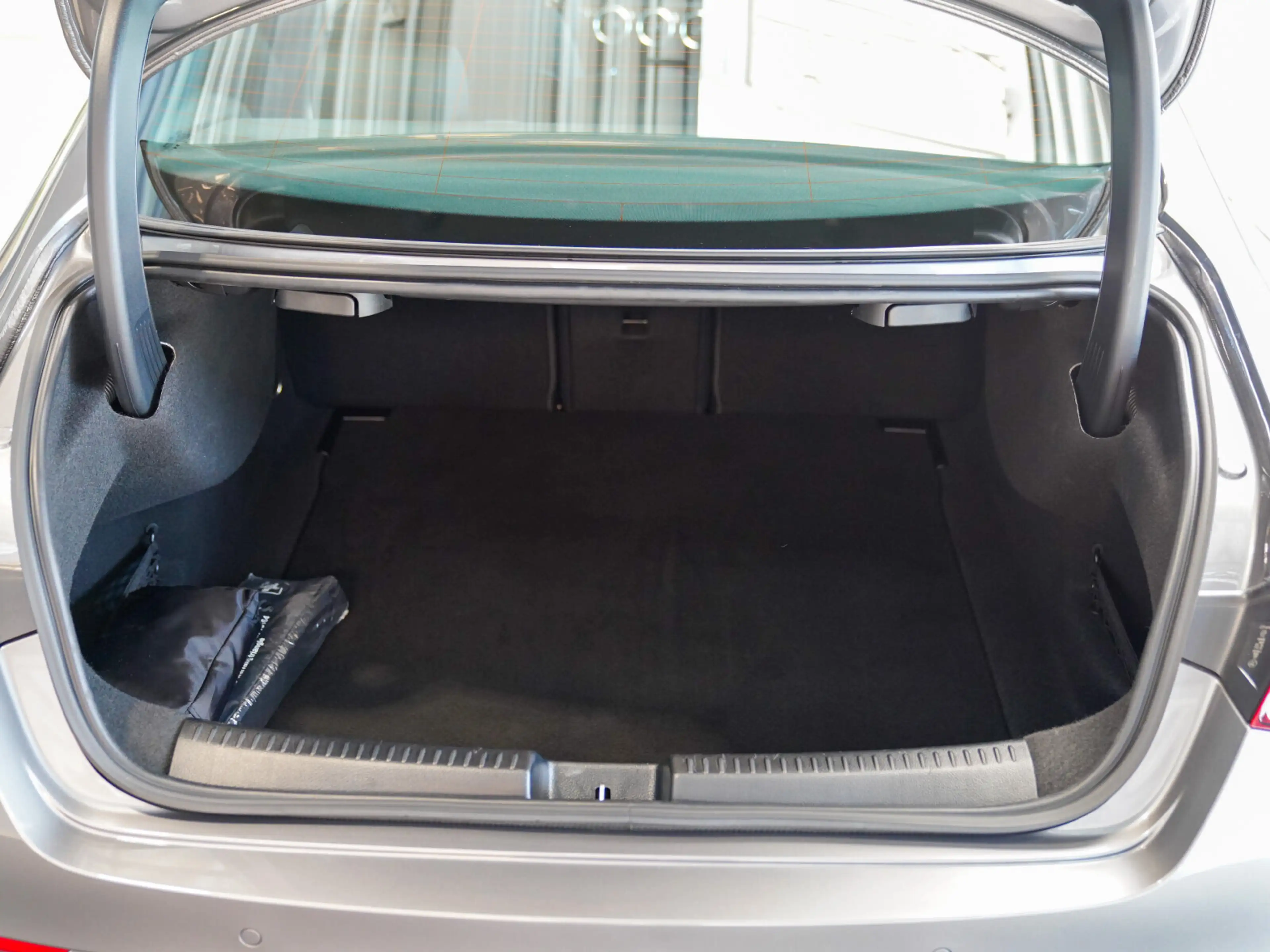 Mercedes-Benz CLA 200 CLA 200 Coupé Progressive CarPlay Lenkradheizung — photo 5