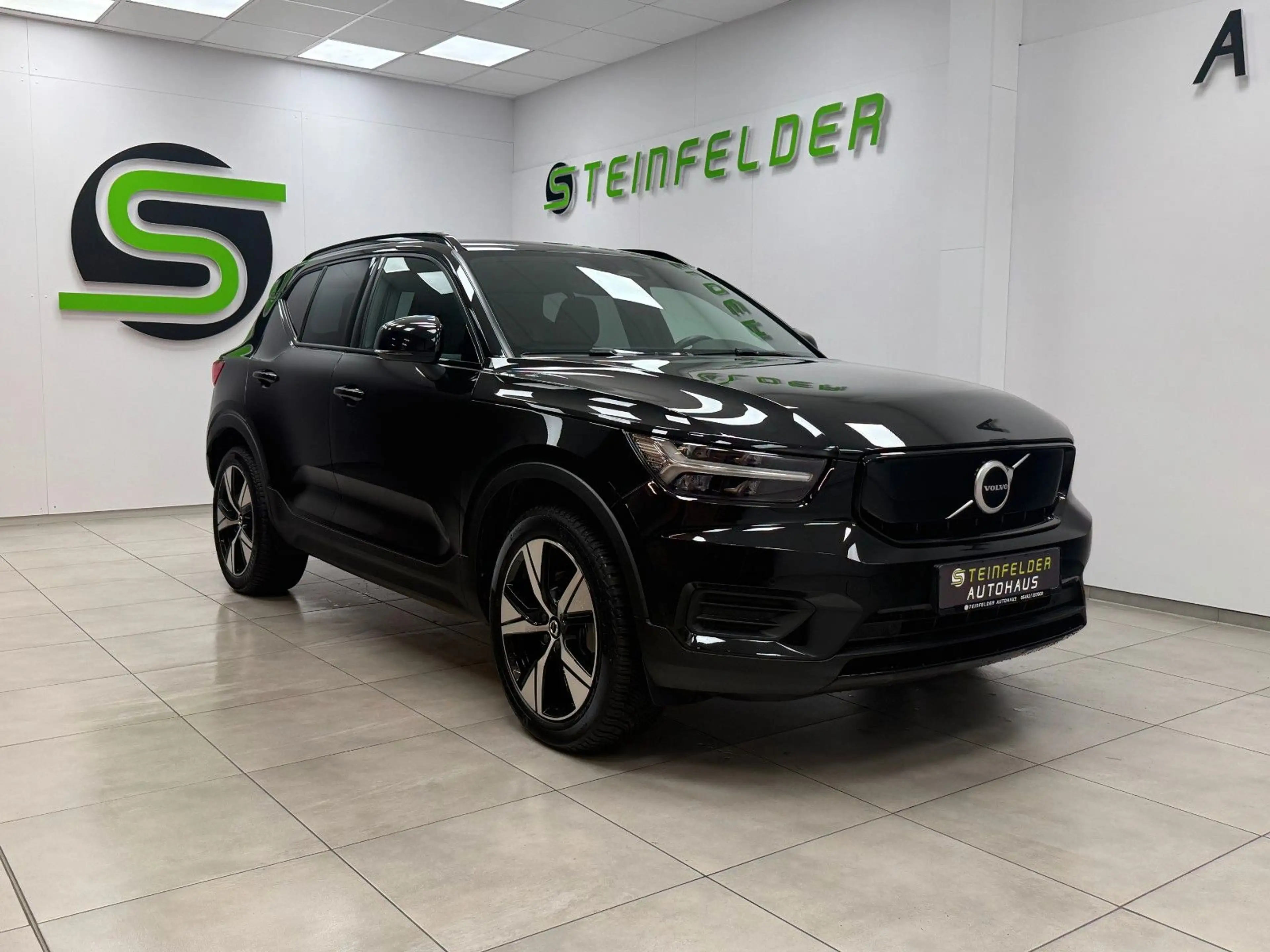 Volvo XC40 Plus Recharge 2WD