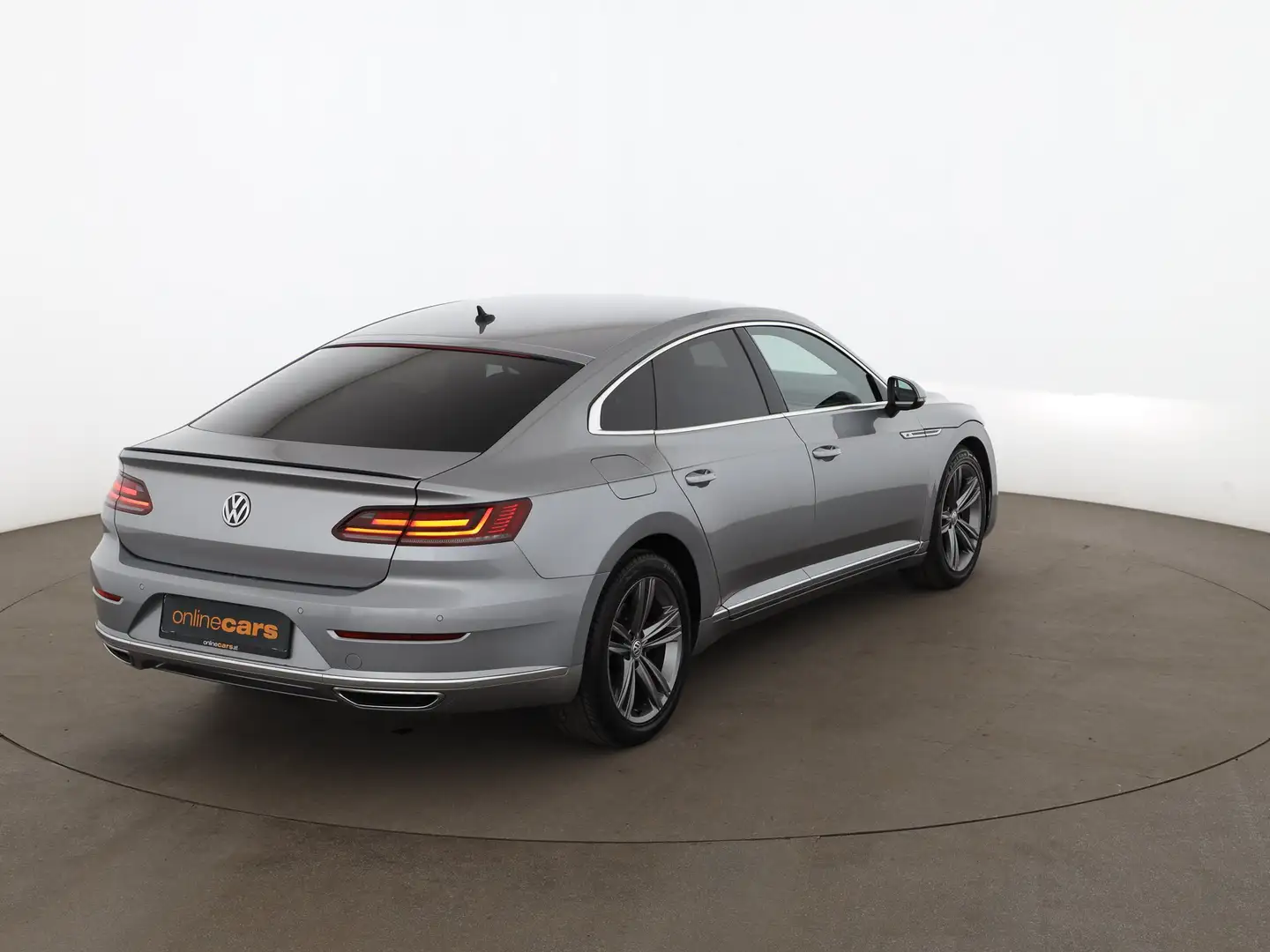 Volkswagen Arteon 2.0 TDI 4Motion R-Line Aut LED RADAR LEDER Silber - 2
