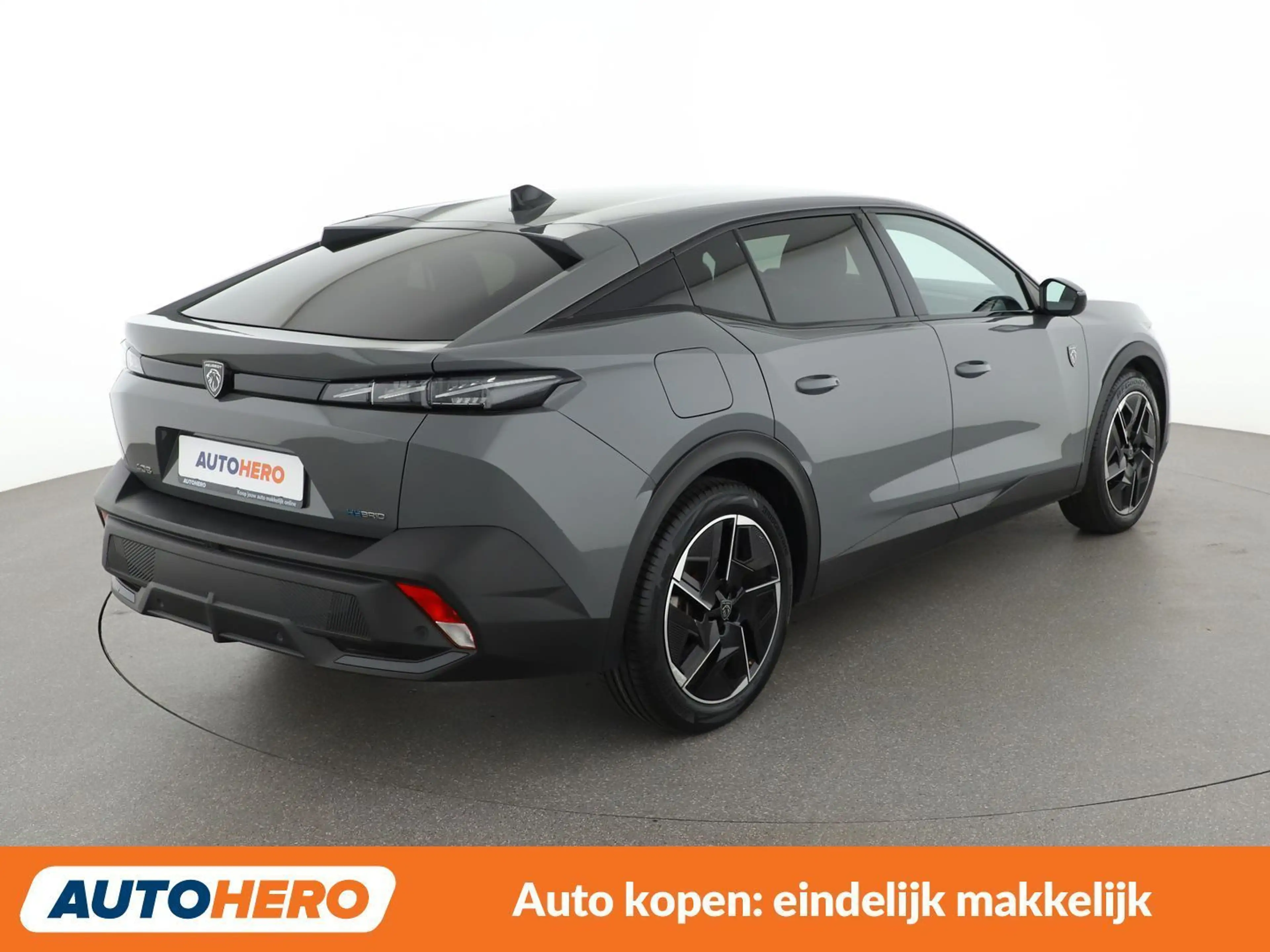 Peugeot 408 1.6 Hybrid GT — photo 6
