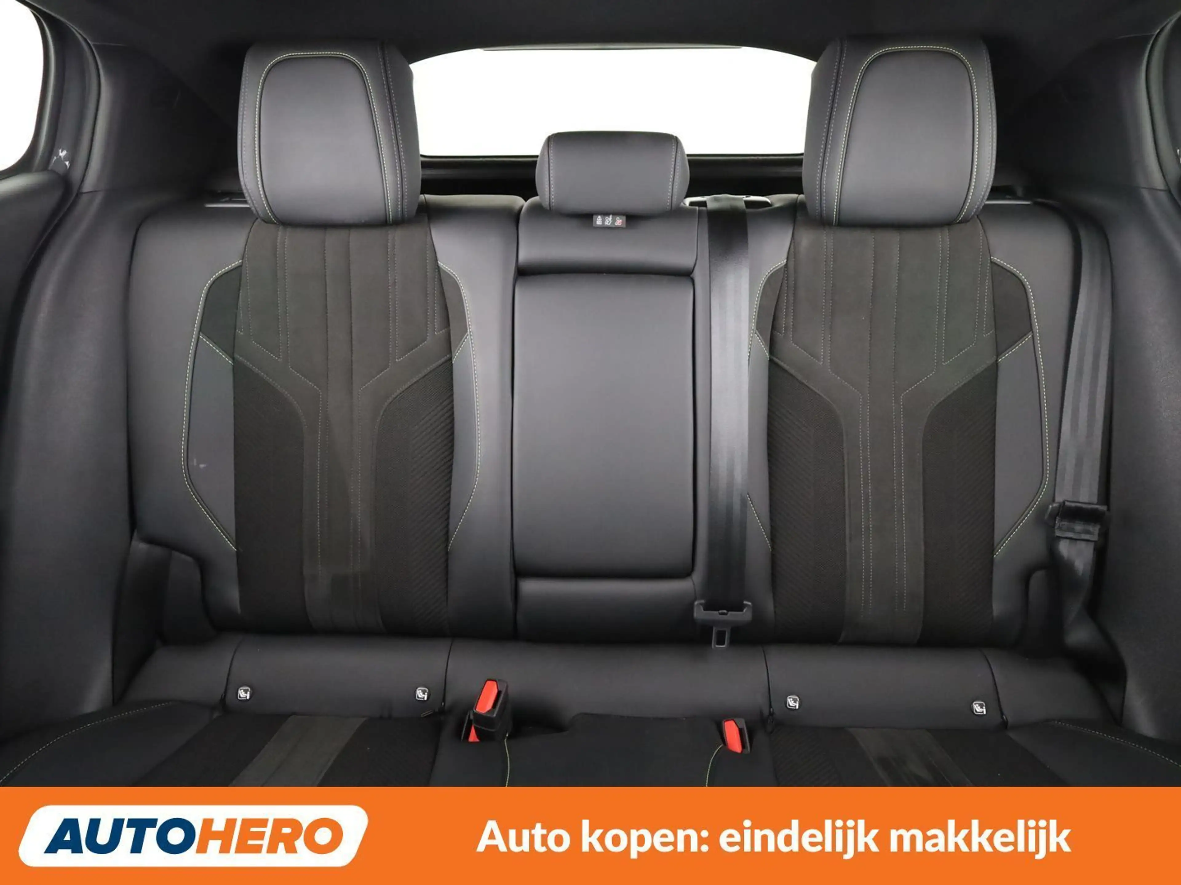Peugeot 408 1.6 Hybrid GT — photo 15