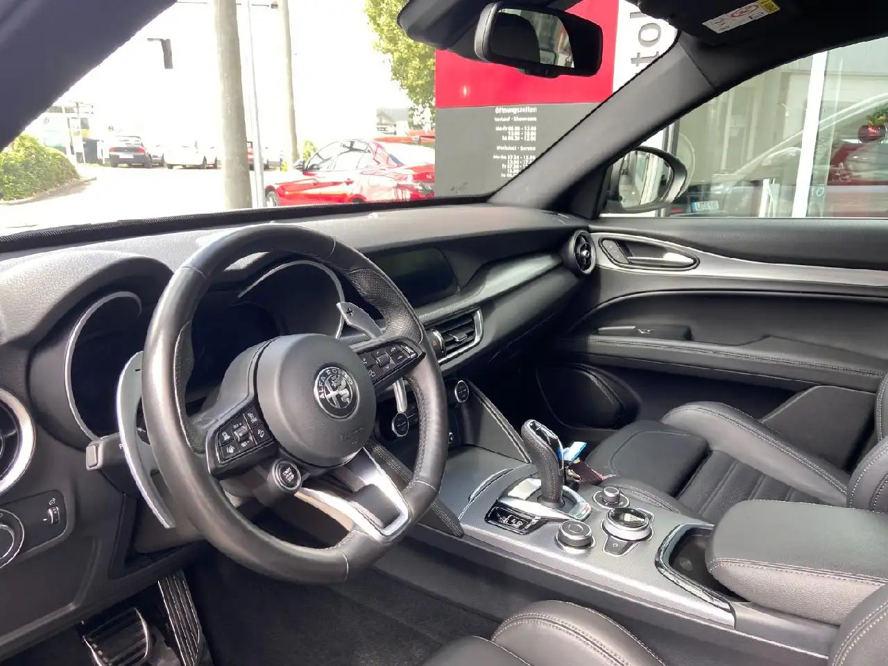 Alfa Romeo Stelvio 2024