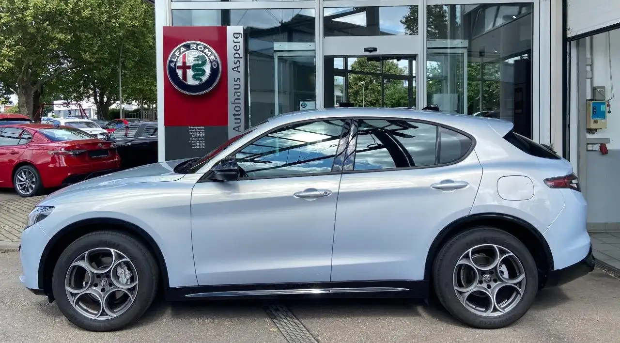 Alfa Romeo Stelvio 2024