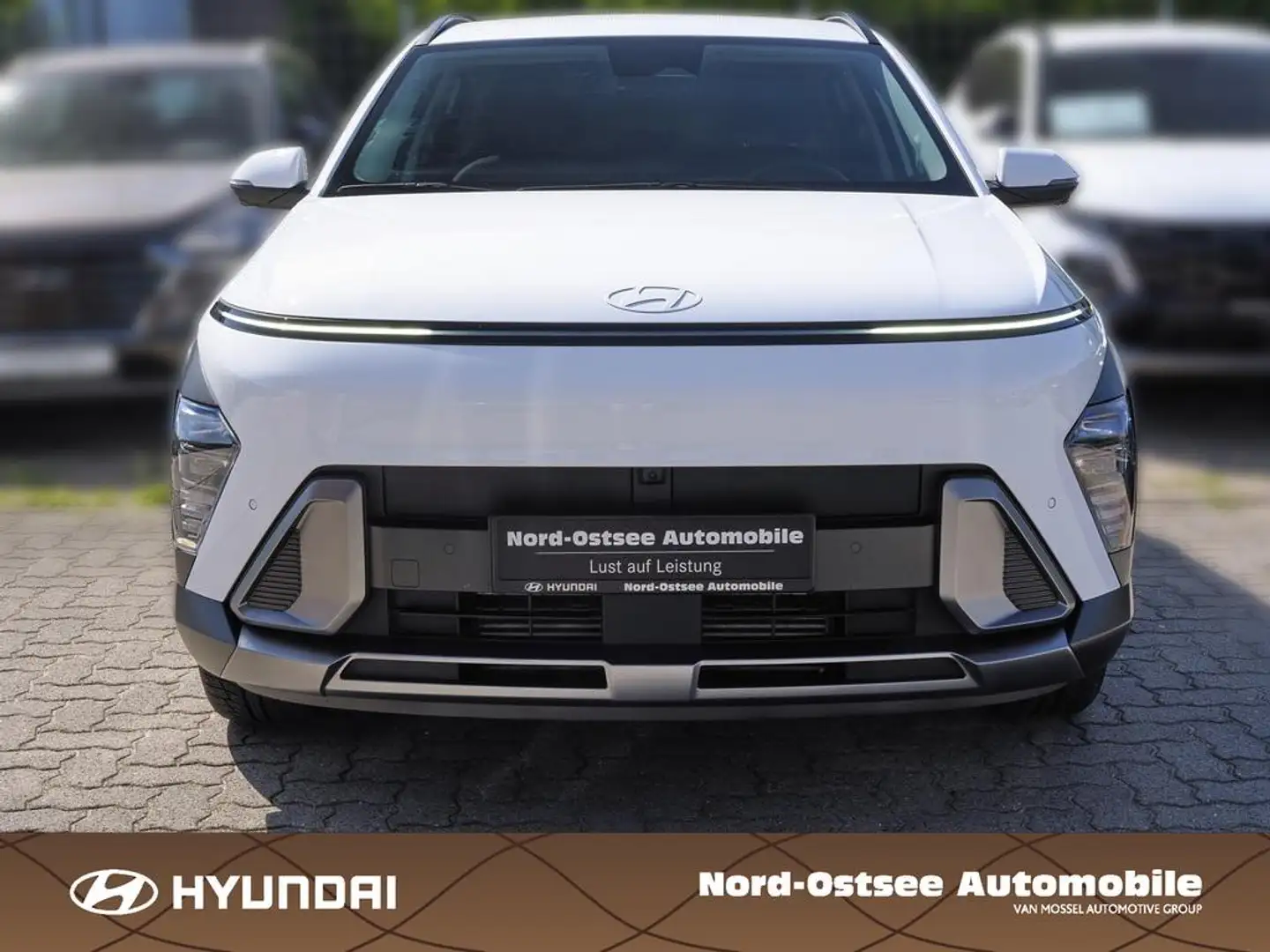 Hyundai KONA 1.6 T-GDI PRIME 4WD  SoundSys 4xSHZ SpurW Weiß - 2