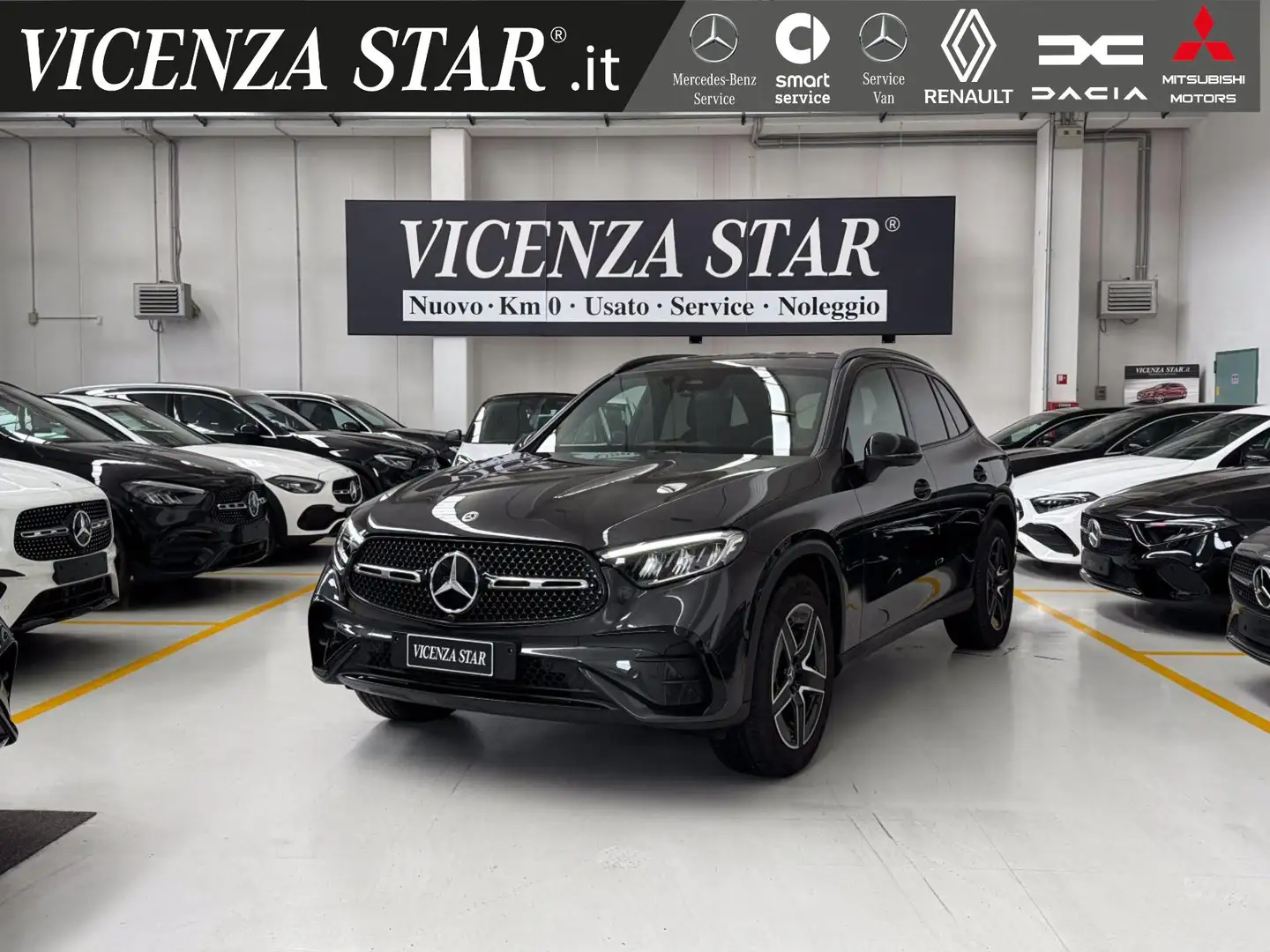 Mercedes-Benz GLC 220 d MHV 4MATIC AMG PREMIUM Grigio - 1