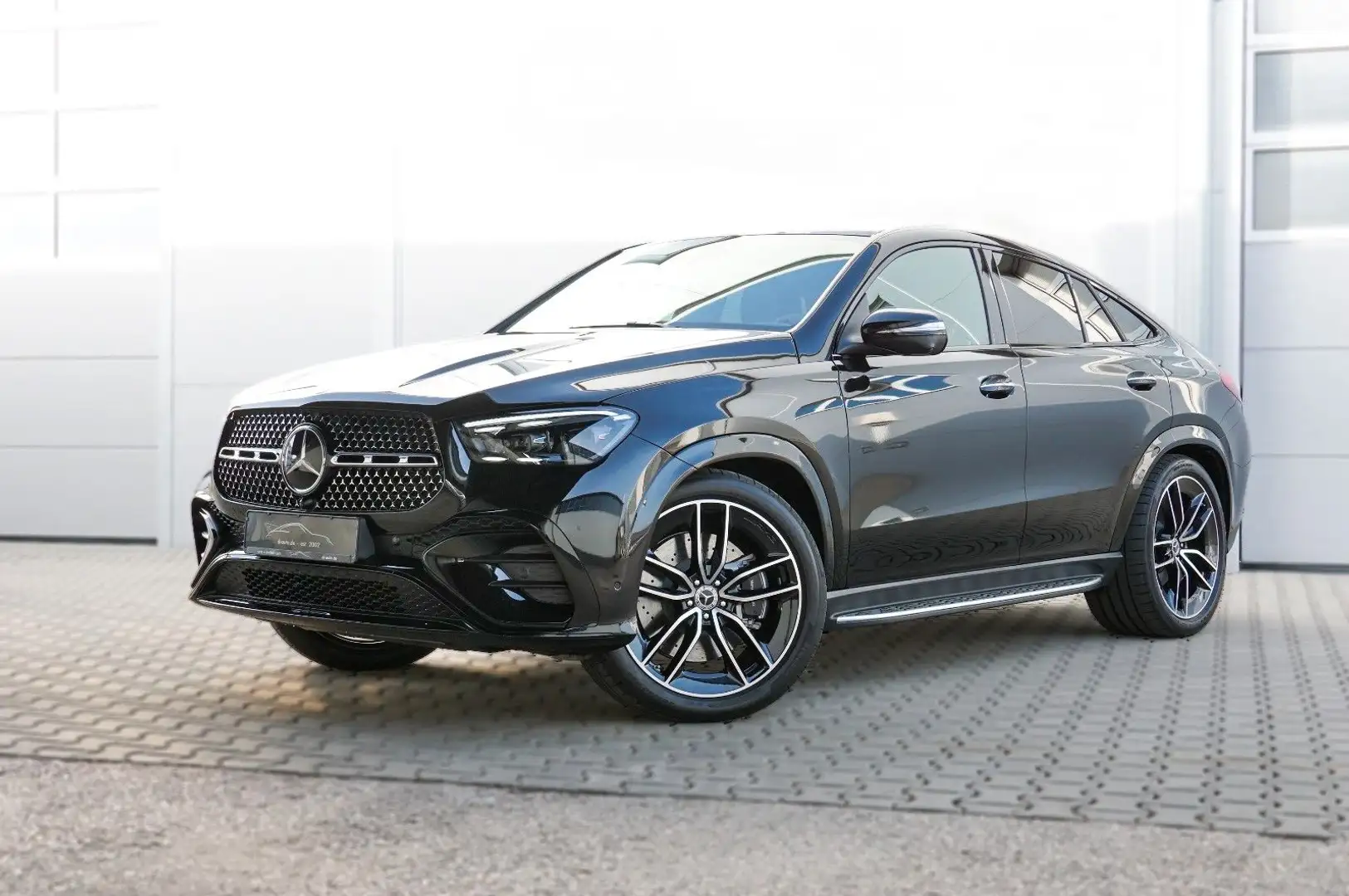 Mercedes-Benz GLE 450 d 4M Coupé/AMG Premium/Dist+/HUD/AHK/21" Schwarz - 1