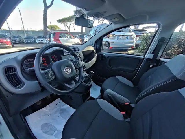 Fiat Panda view 14