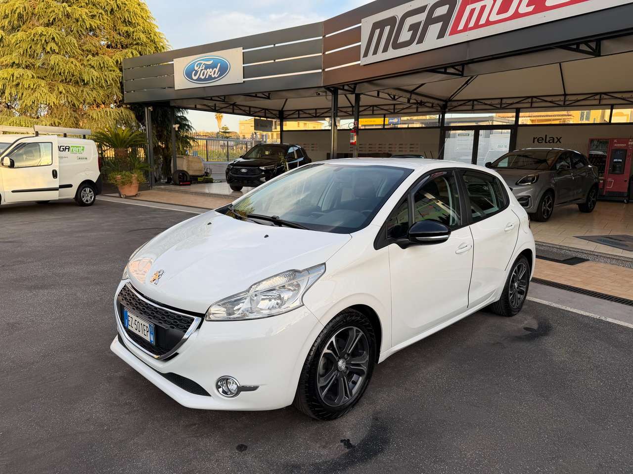 Peugeot 208 208 5p 1.4 hdi 8v Allure