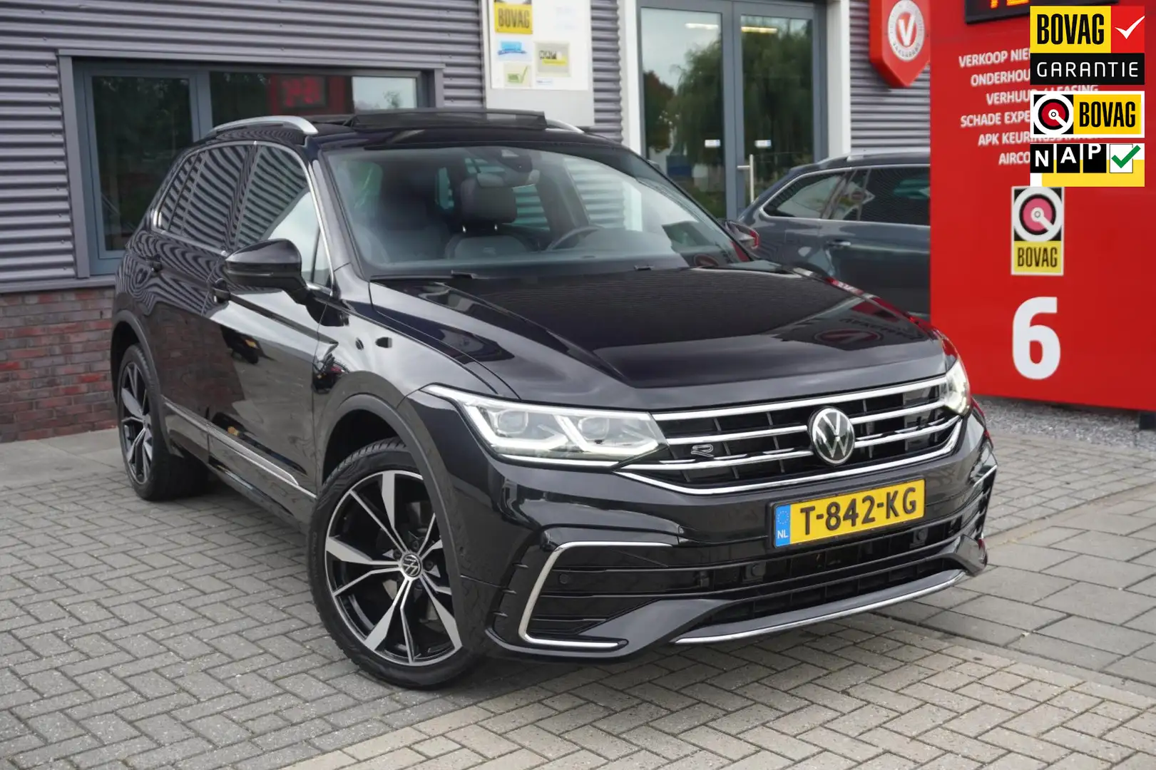Volkswagen Tiguan 1.4 TSI eHybrid R-Line Business / Pano / Keyless / Schwarz - 1