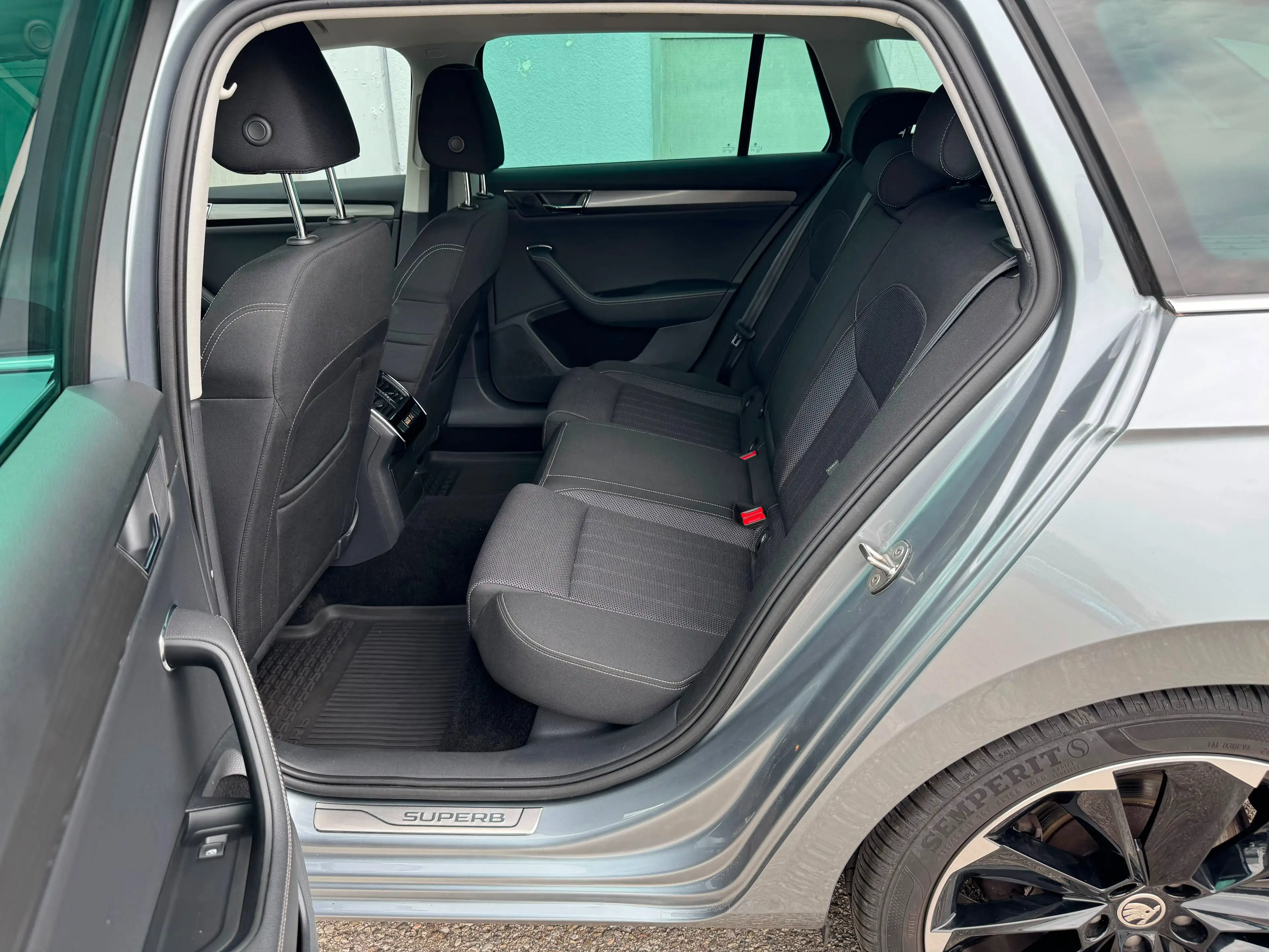 Skoda Superb Style 2.0 TDI 150ps Aut/Anhängerk/CarPlay — photo 10
