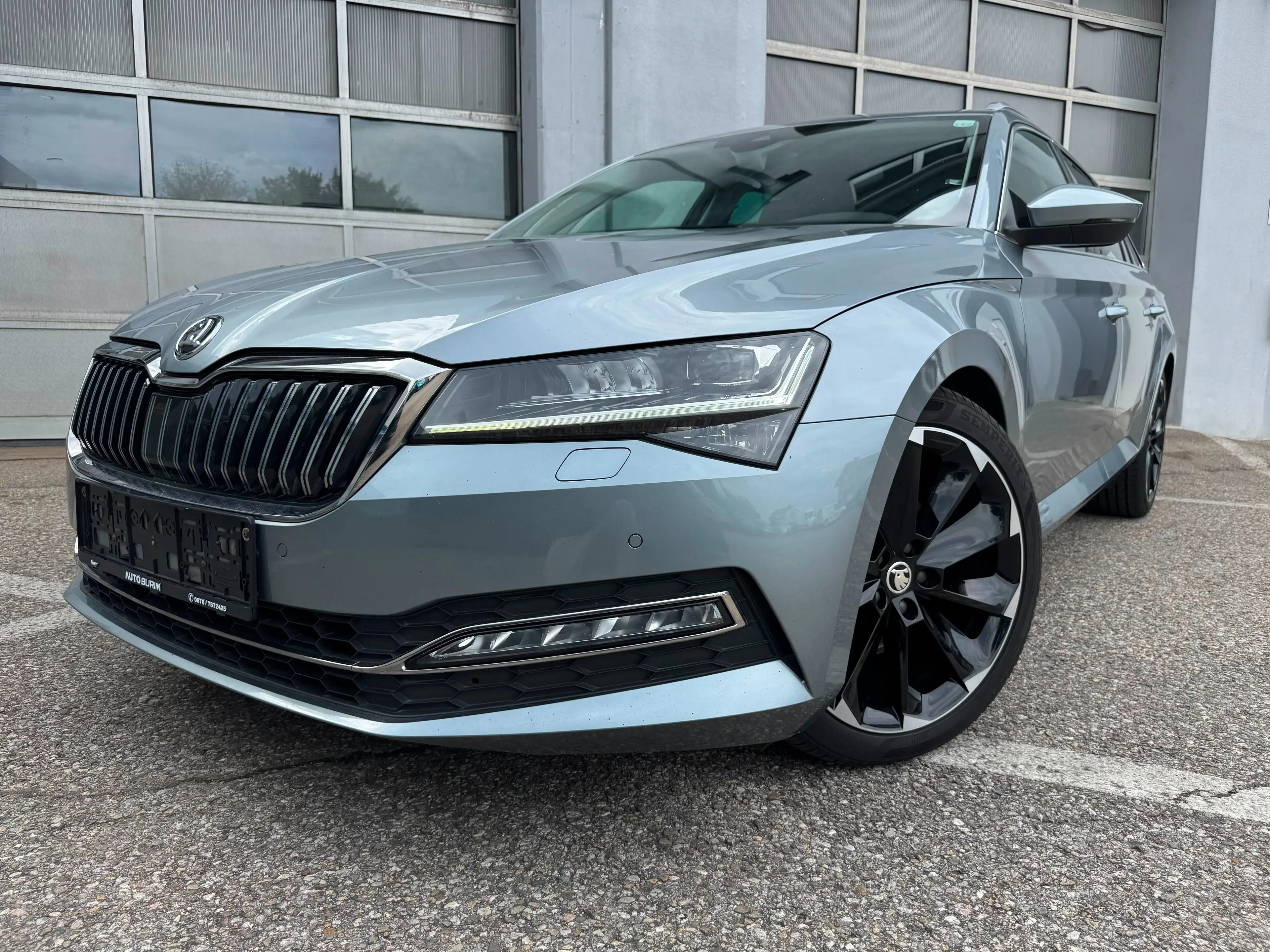 Skoda Superb Style 2.0 TDI 150ps Aut/Anhängerk/CarPlay