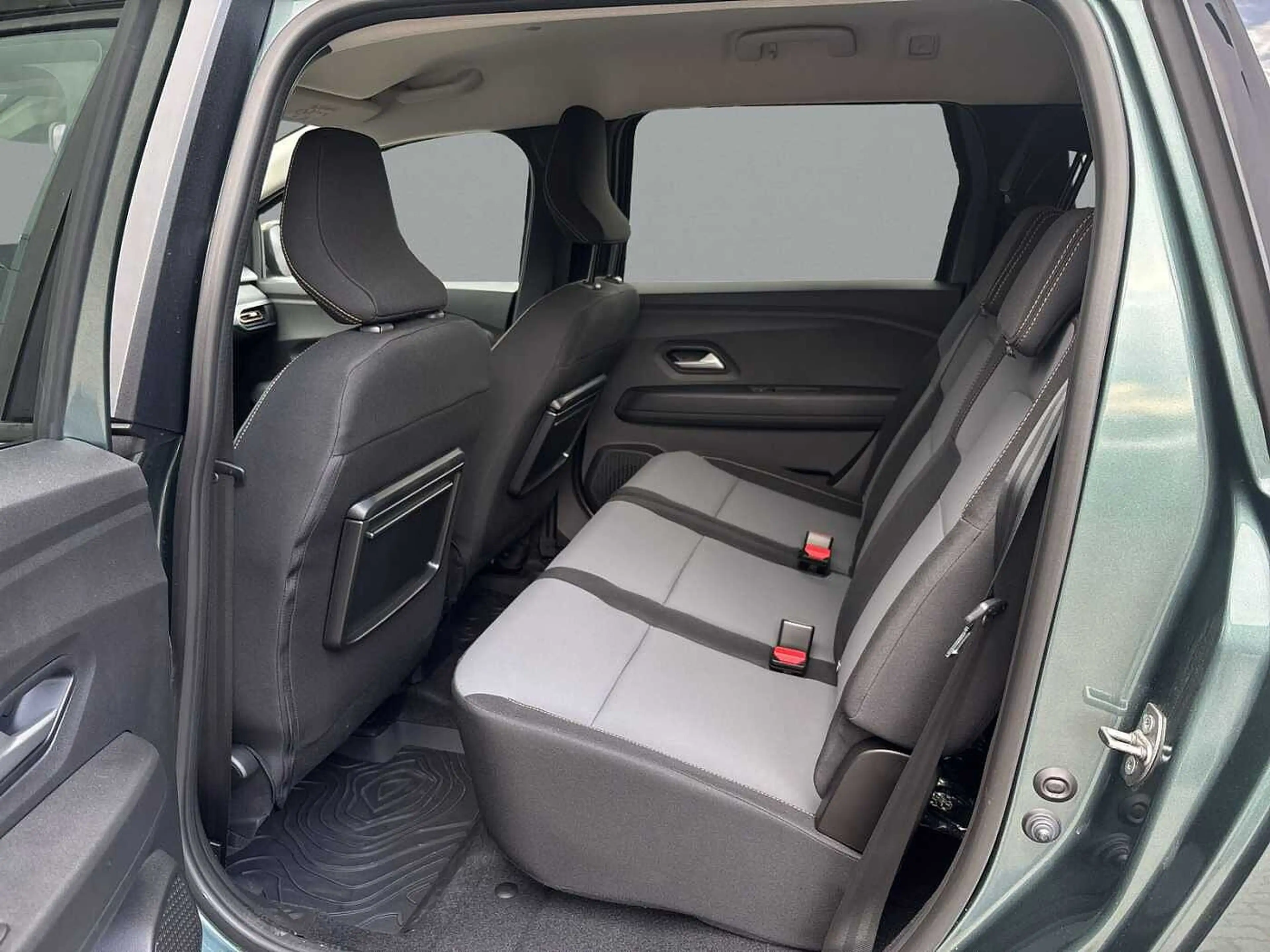 Dacia Jogger Hybrid140 Extreme Navi PDC vo+hi+Kamera SHZ — photo 12