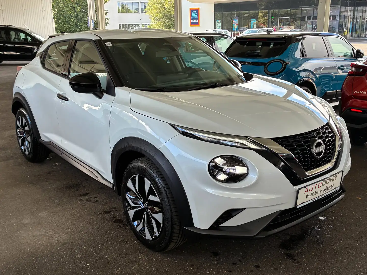 Nissan Juke Juke 1,0 DIG-T Acenta DCT**WINTERRÄDER GRATIS** Weiß - 1
