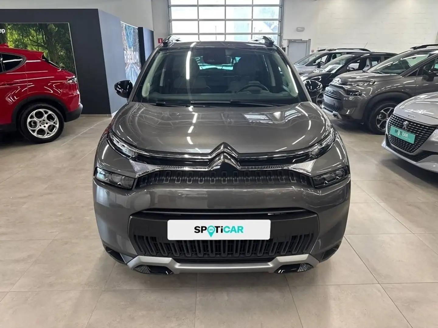 Citroen C3 Aircross 1.2 PureTech 110 S&S MAN6 Feel Grau - 2