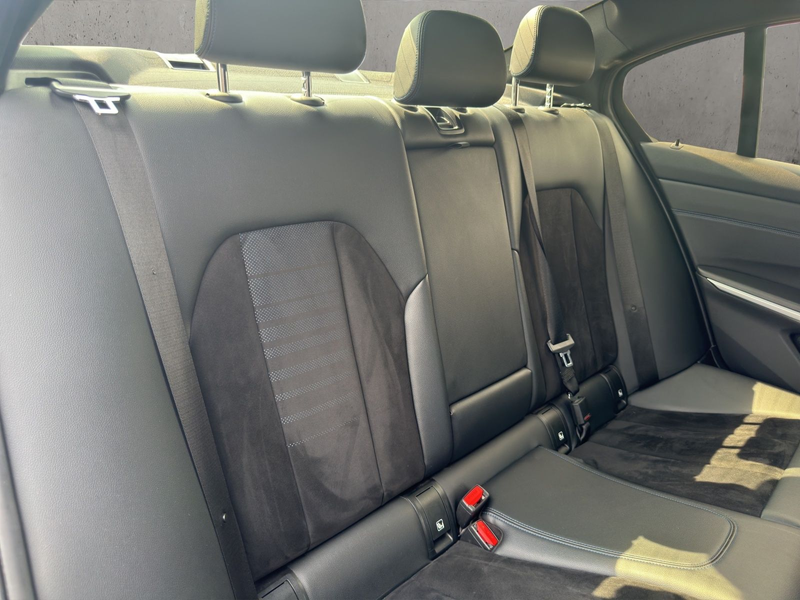 BMW 320 3 Limousine 320 d M Sport — photo 15