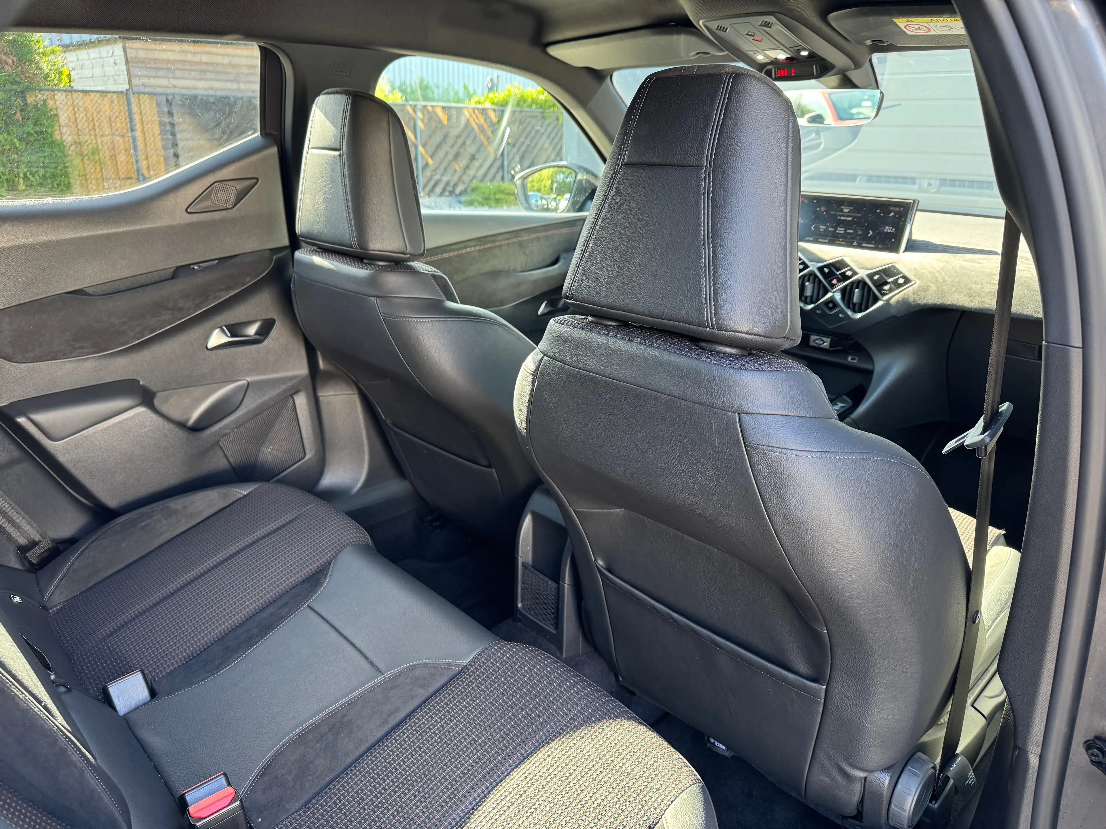 DS Automobiles DS 3 Crossback DS3 Crossback PureTech 130 Aut. PERFORMANCE LINE — photo 13