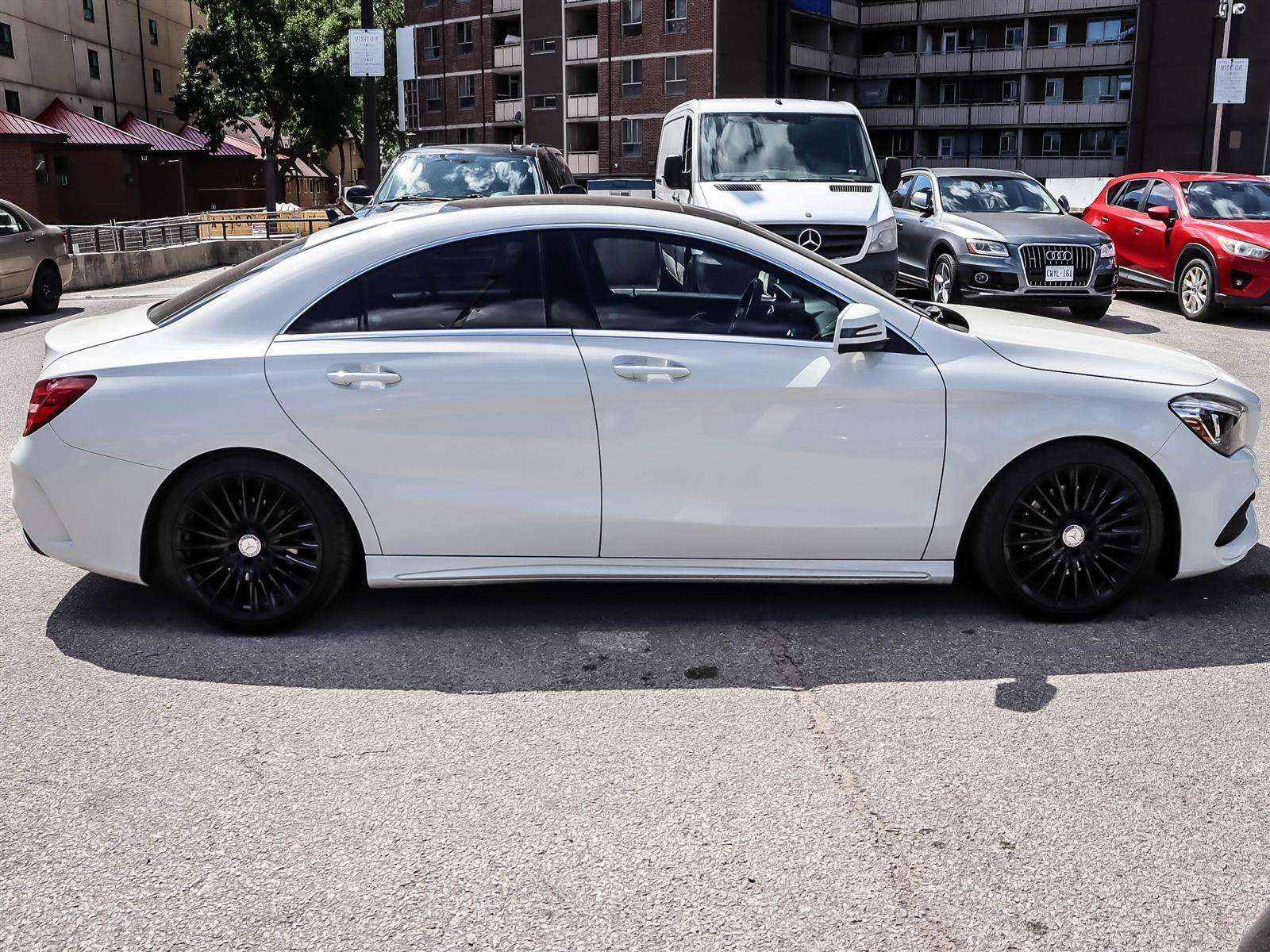 2017 Mercedes-Benz CLA 4dr Sdn CLA 250 4MATIC — снимка 1