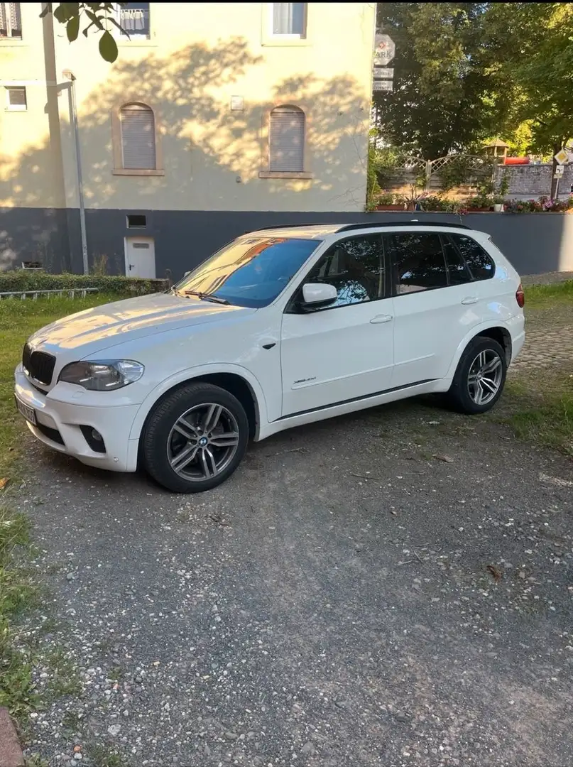 BMW X5 xDrive40d - 1