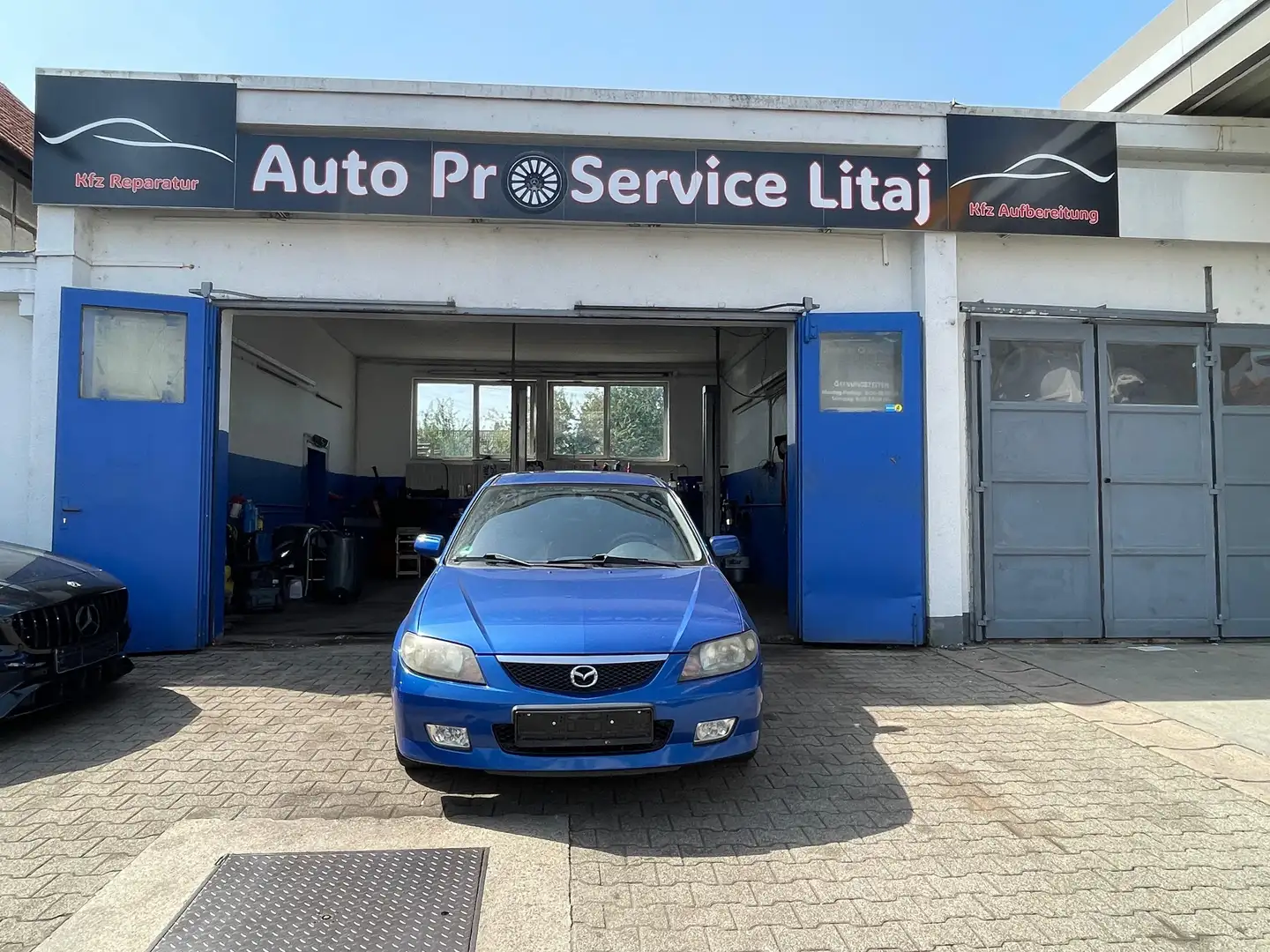 Mazda 323 323 F 1.6 Exclusive Albastru - 1